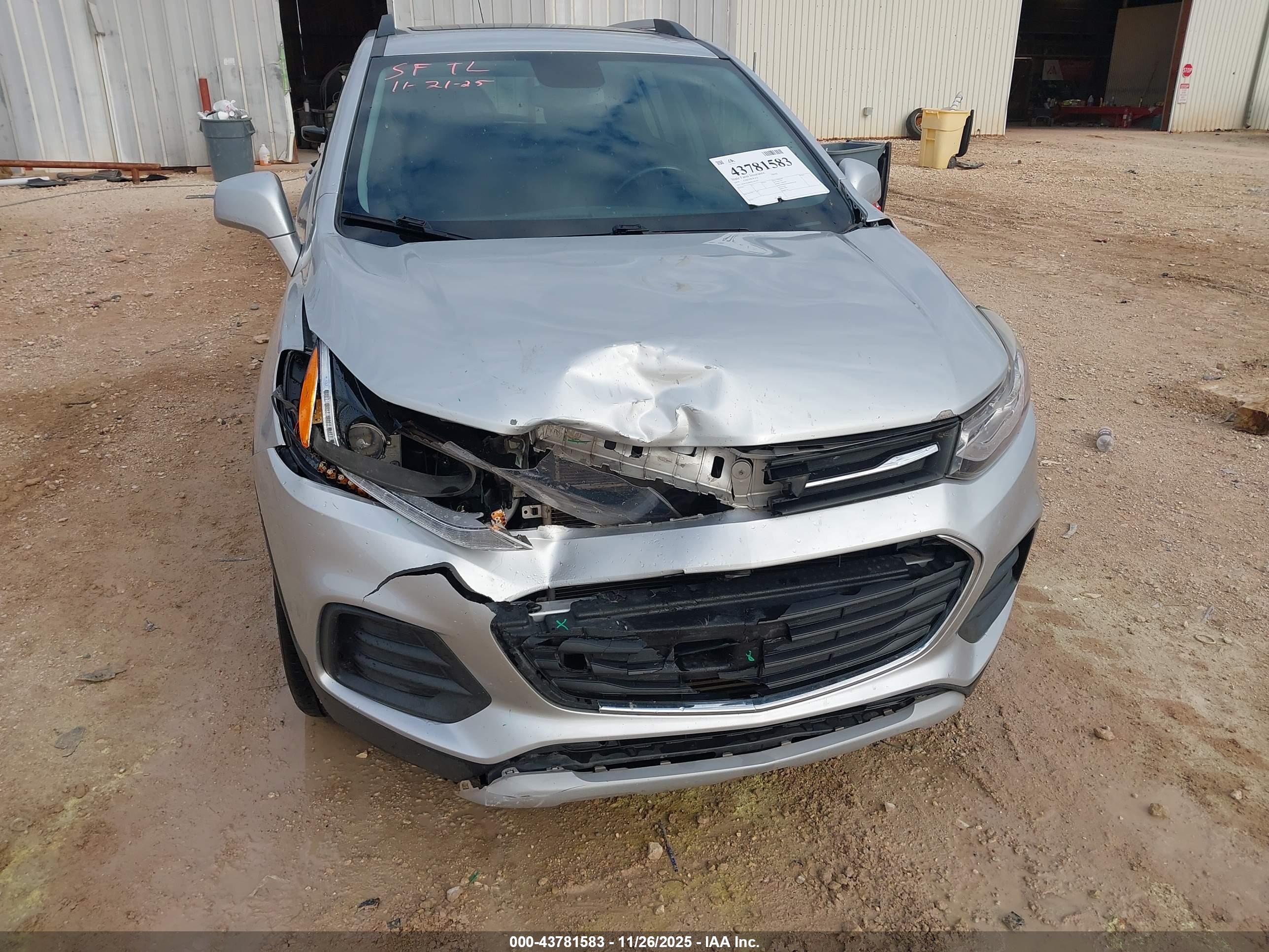 CHEVROLET TRAX image 6