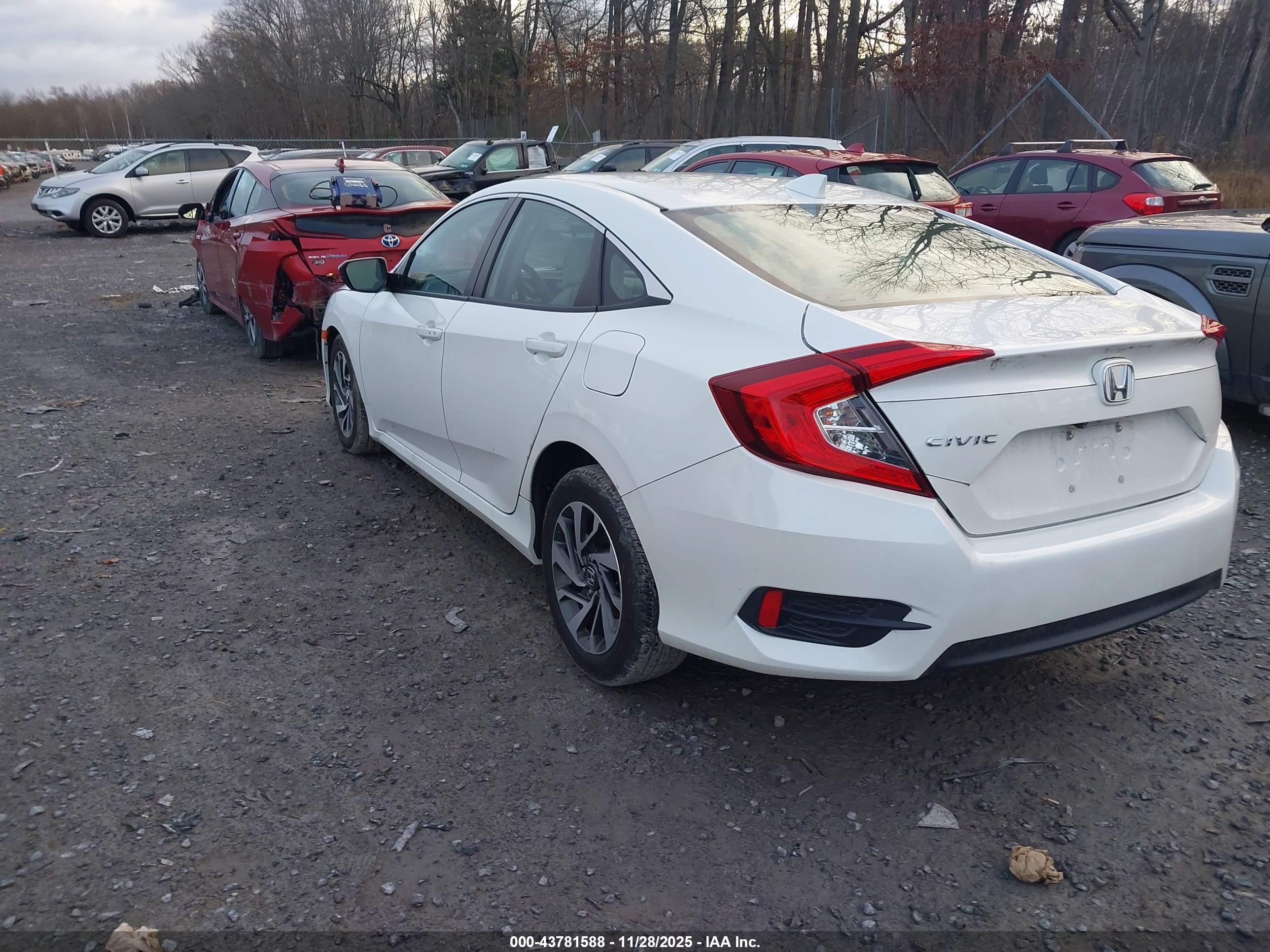 HONDA CIVIC image 3
