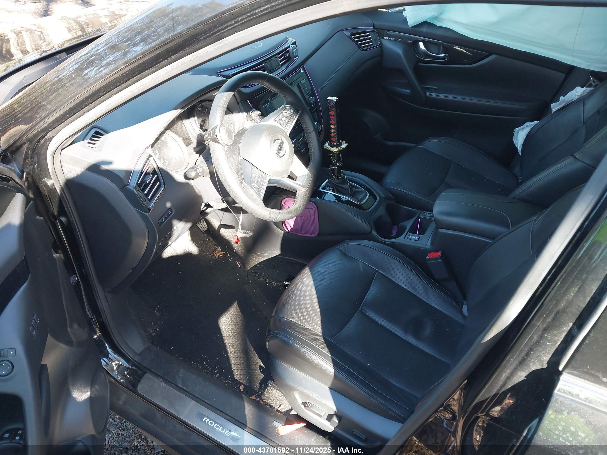 NISSAN ROGUE image 5