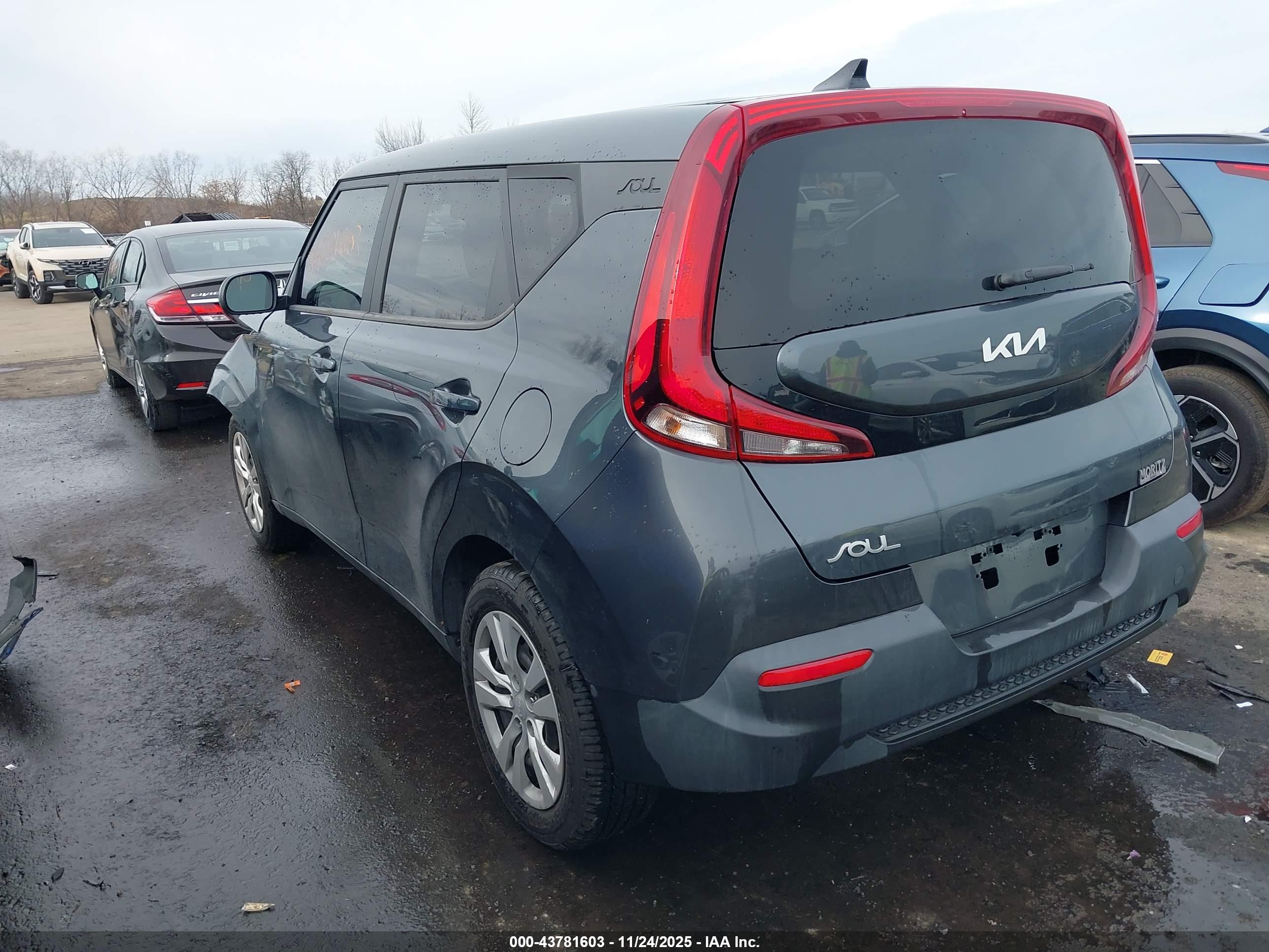 KIA SOUL image 3