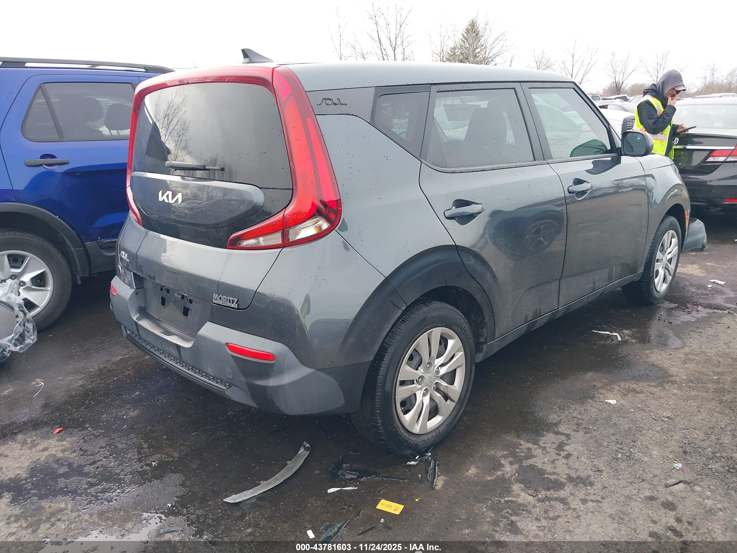 KIA SOUL image 4