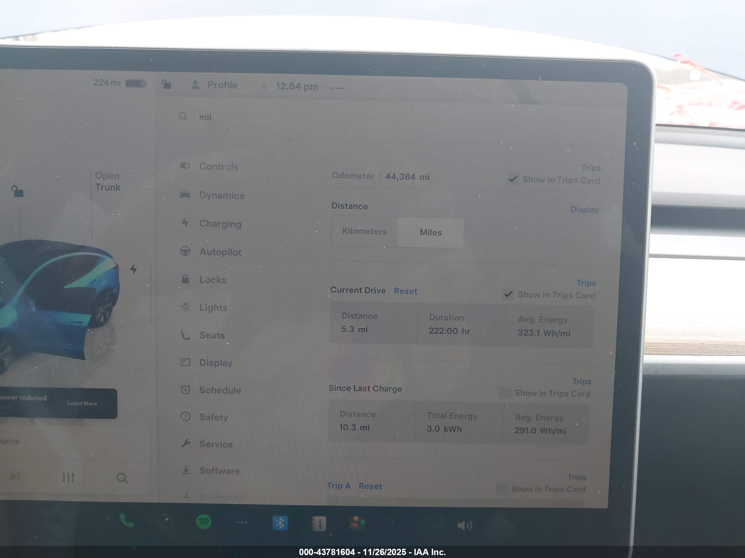 TESLA MODEL image 7