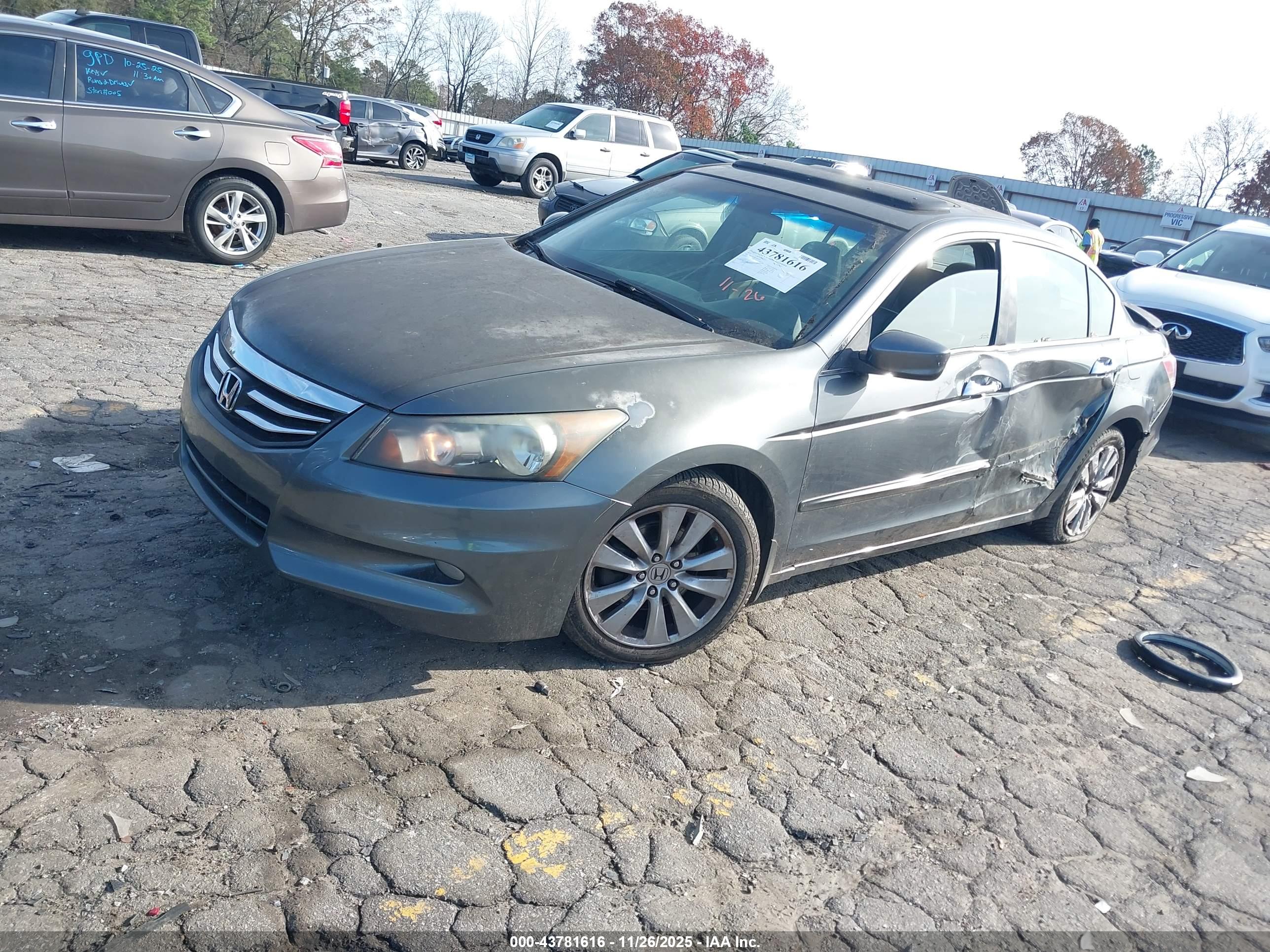 HONDA ACCORD image 2