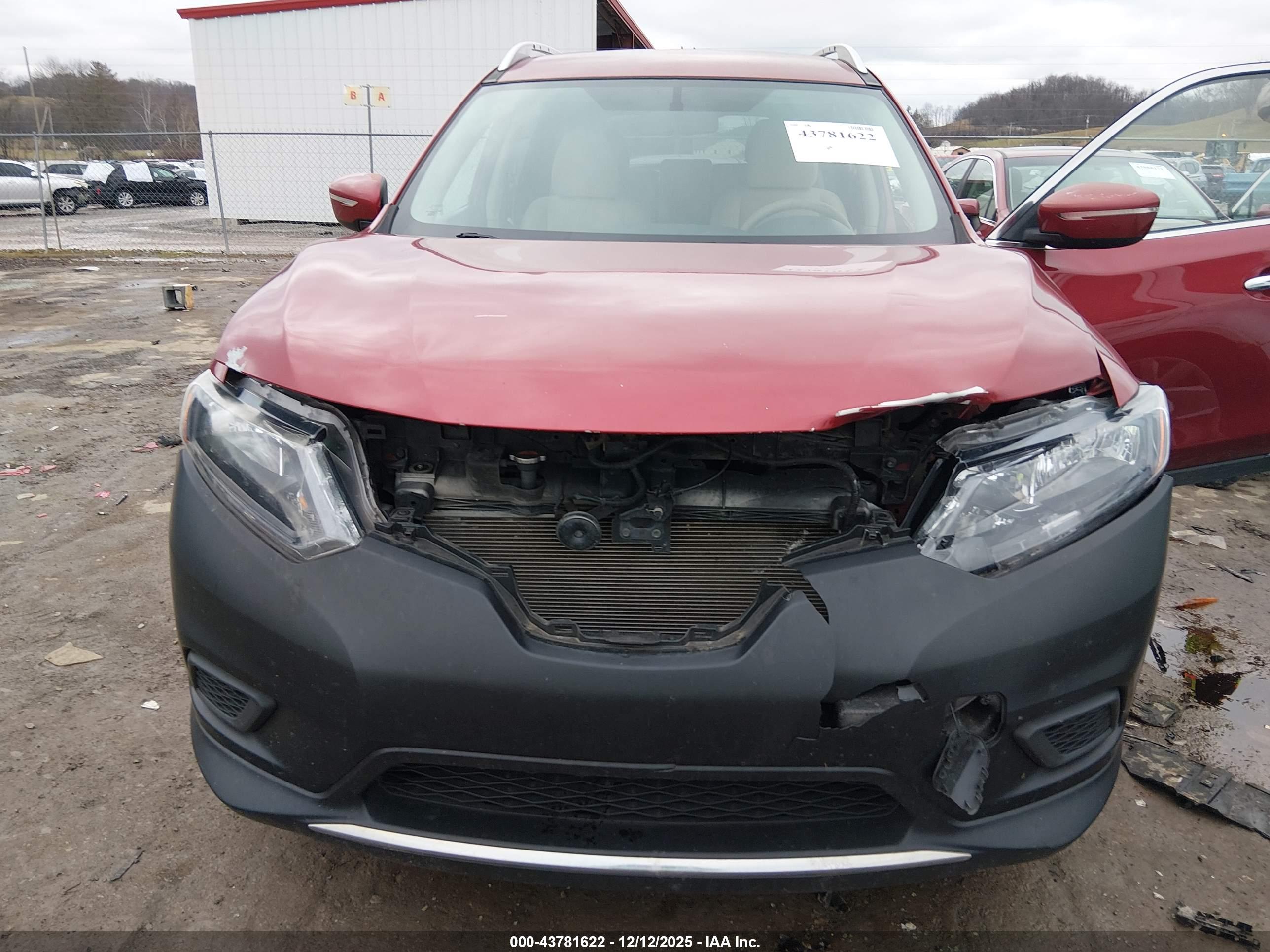 NISSAN ROGUE image 6