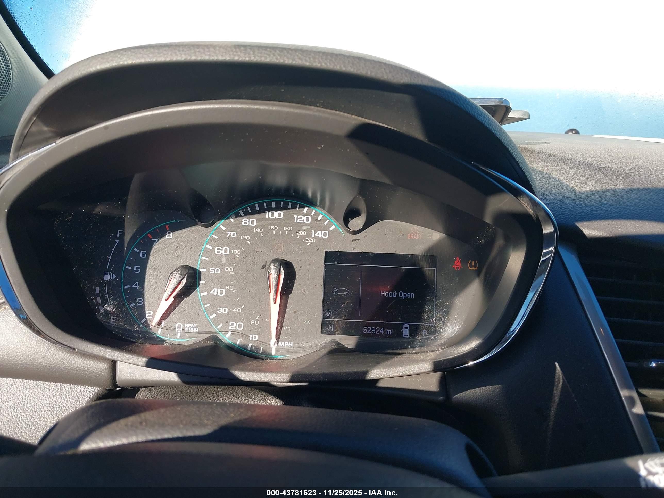 CHEVROLET TRAX image 7