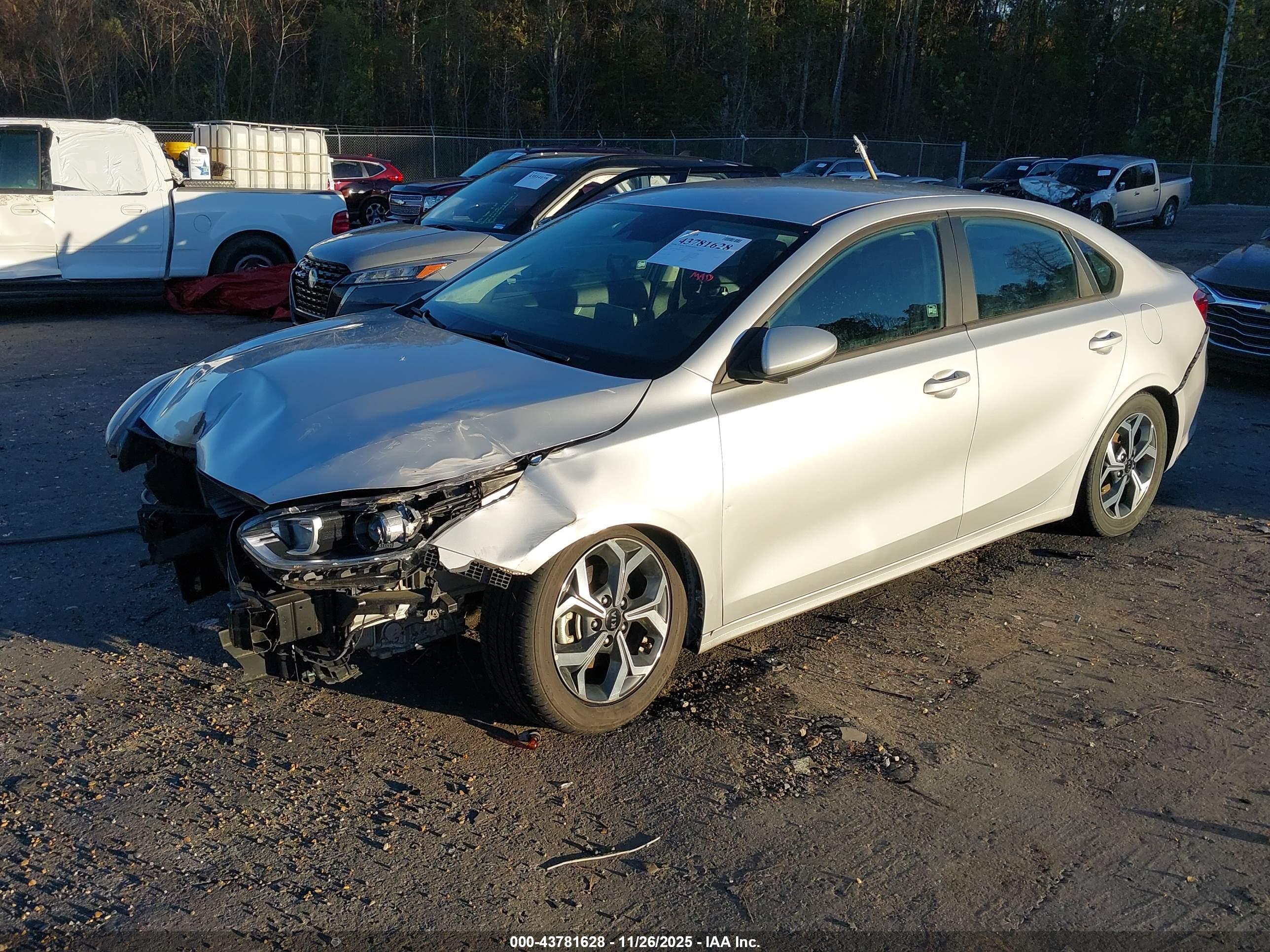 KIA FORTE image 2