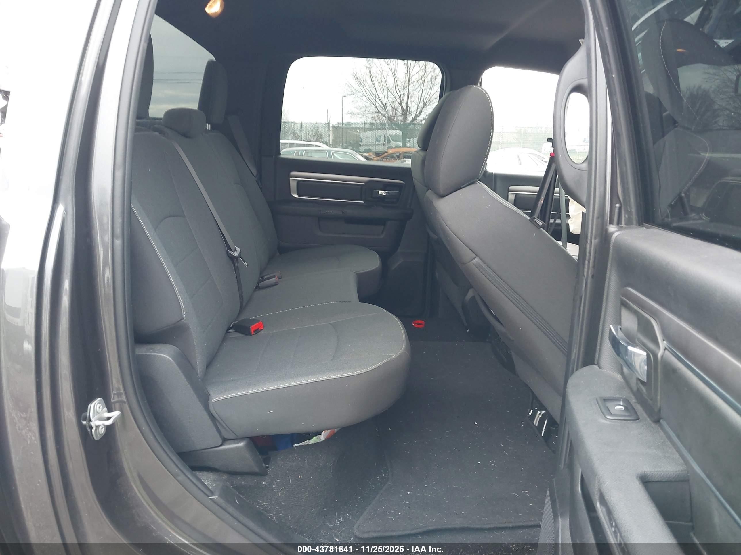 RAM 1500 image 8