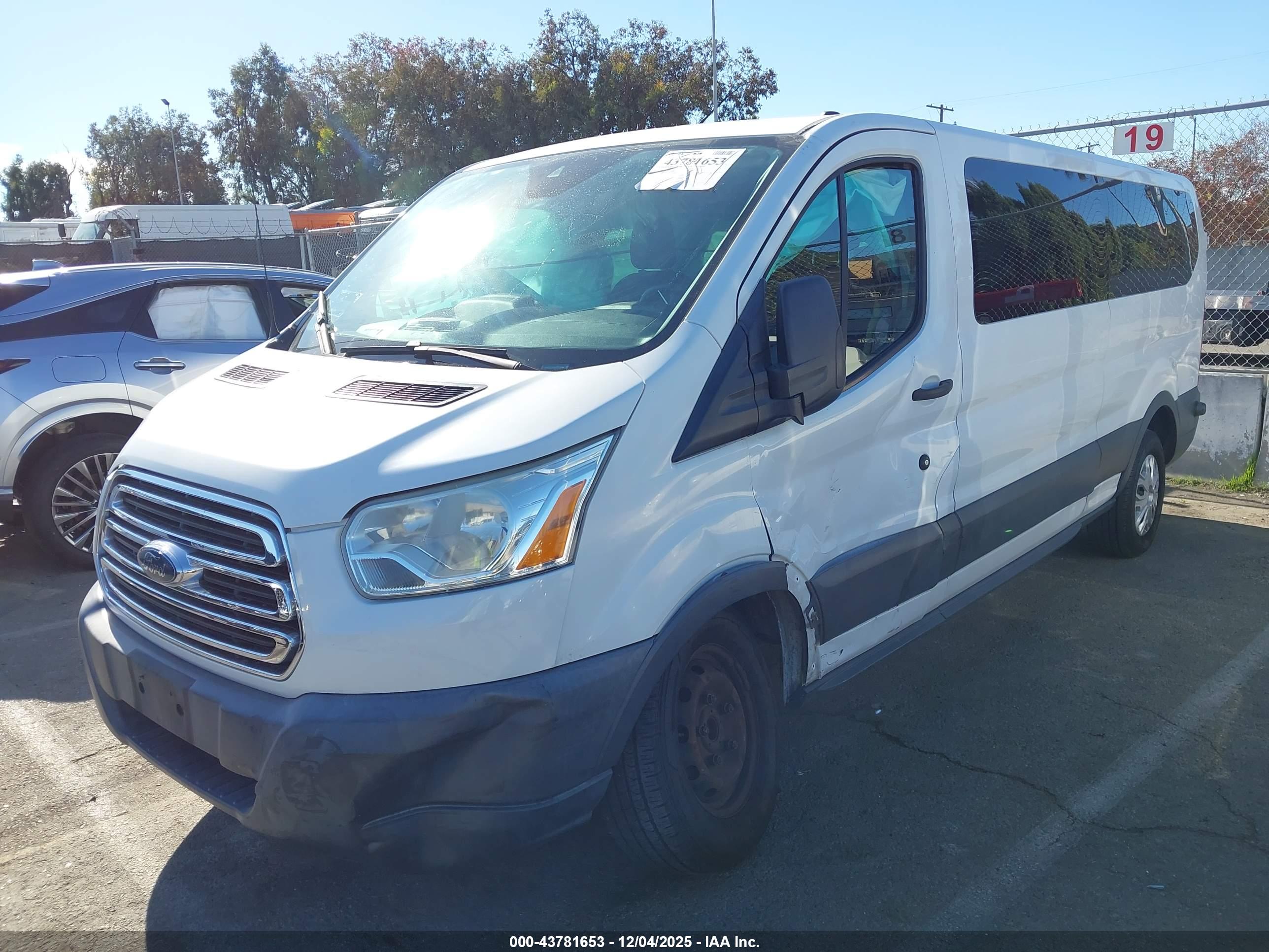 FORD TRANSIT-350 image 2
