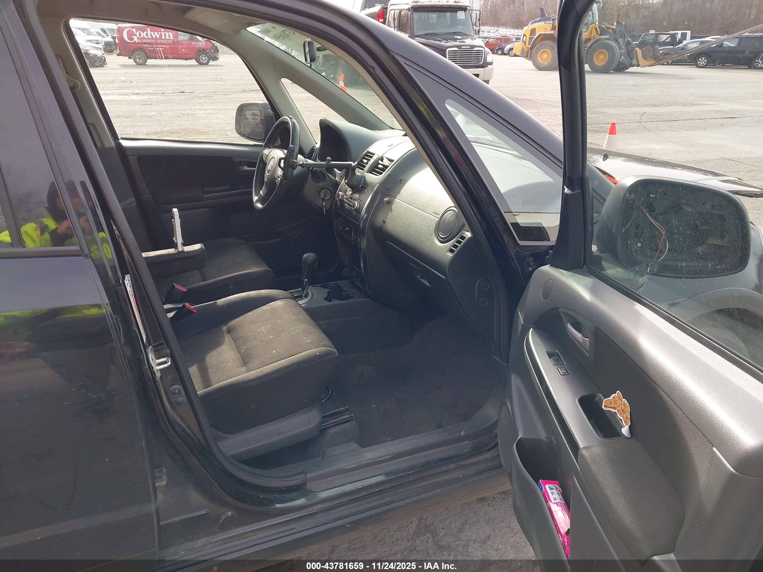 SUZUKI SX4 image 5
