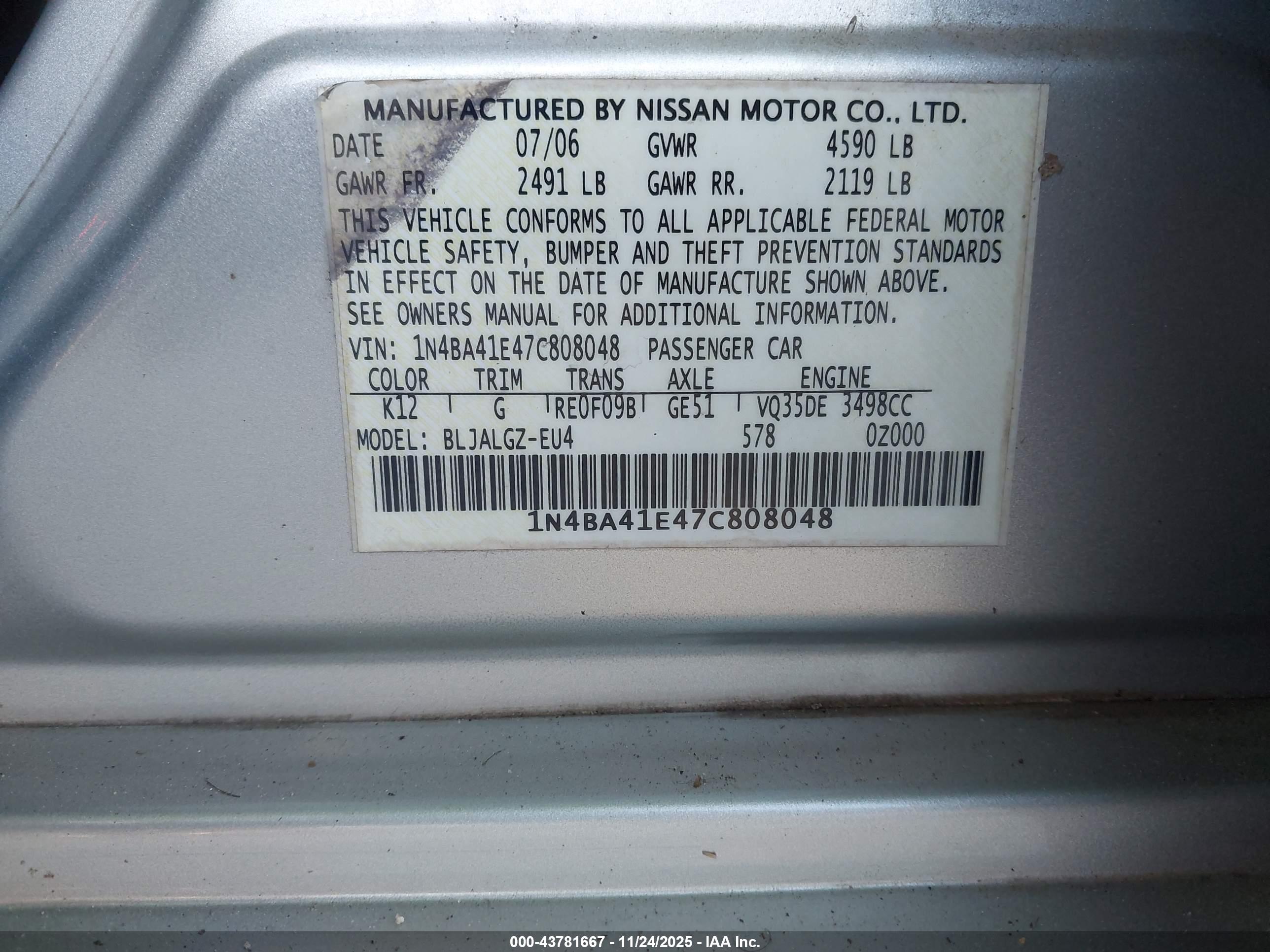 NISSAN MAXIMA image 9