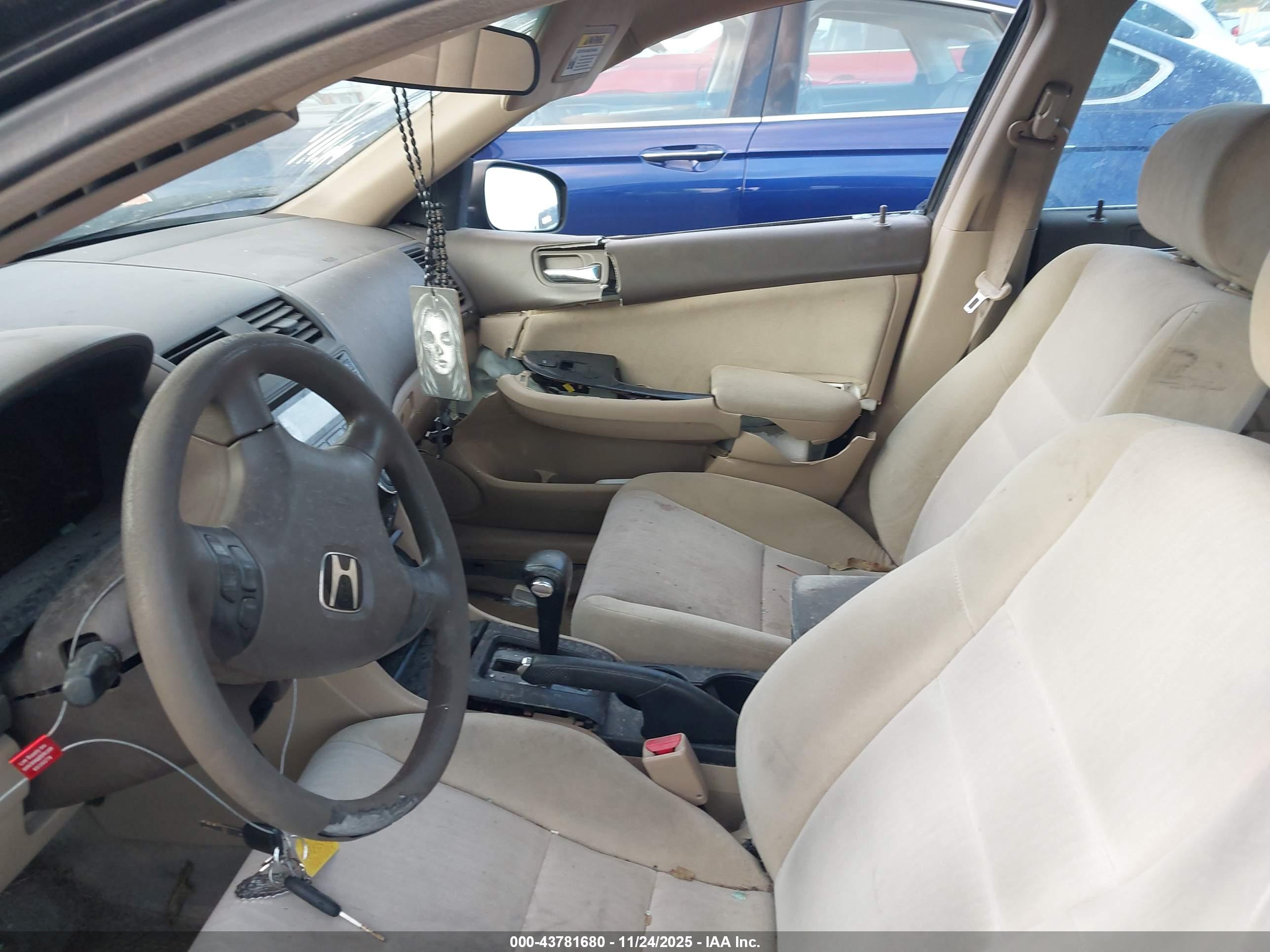 HONDA ACCORD image 5