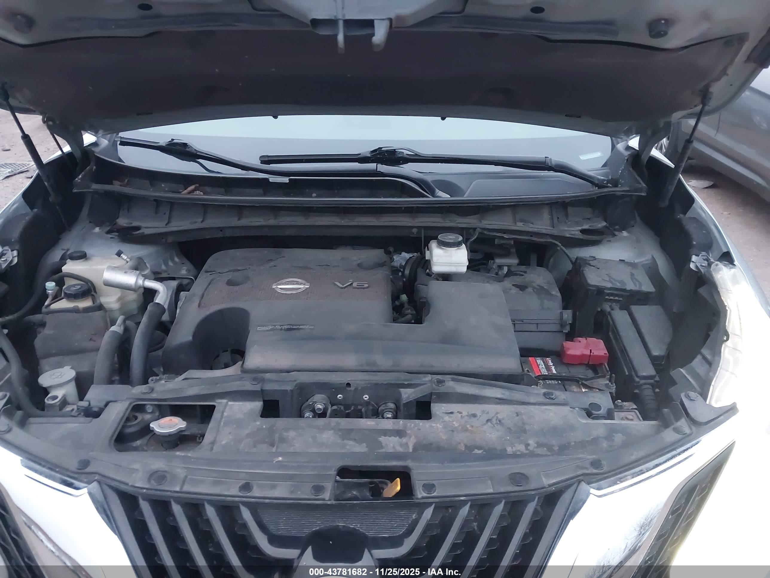 NISSAN MURANO image 10