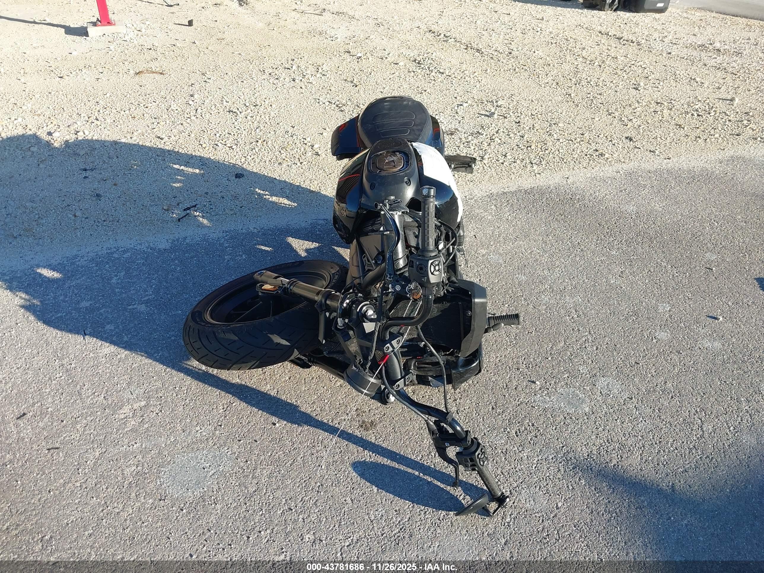 HARLEY-DAVIDSON RH1250 image 5
