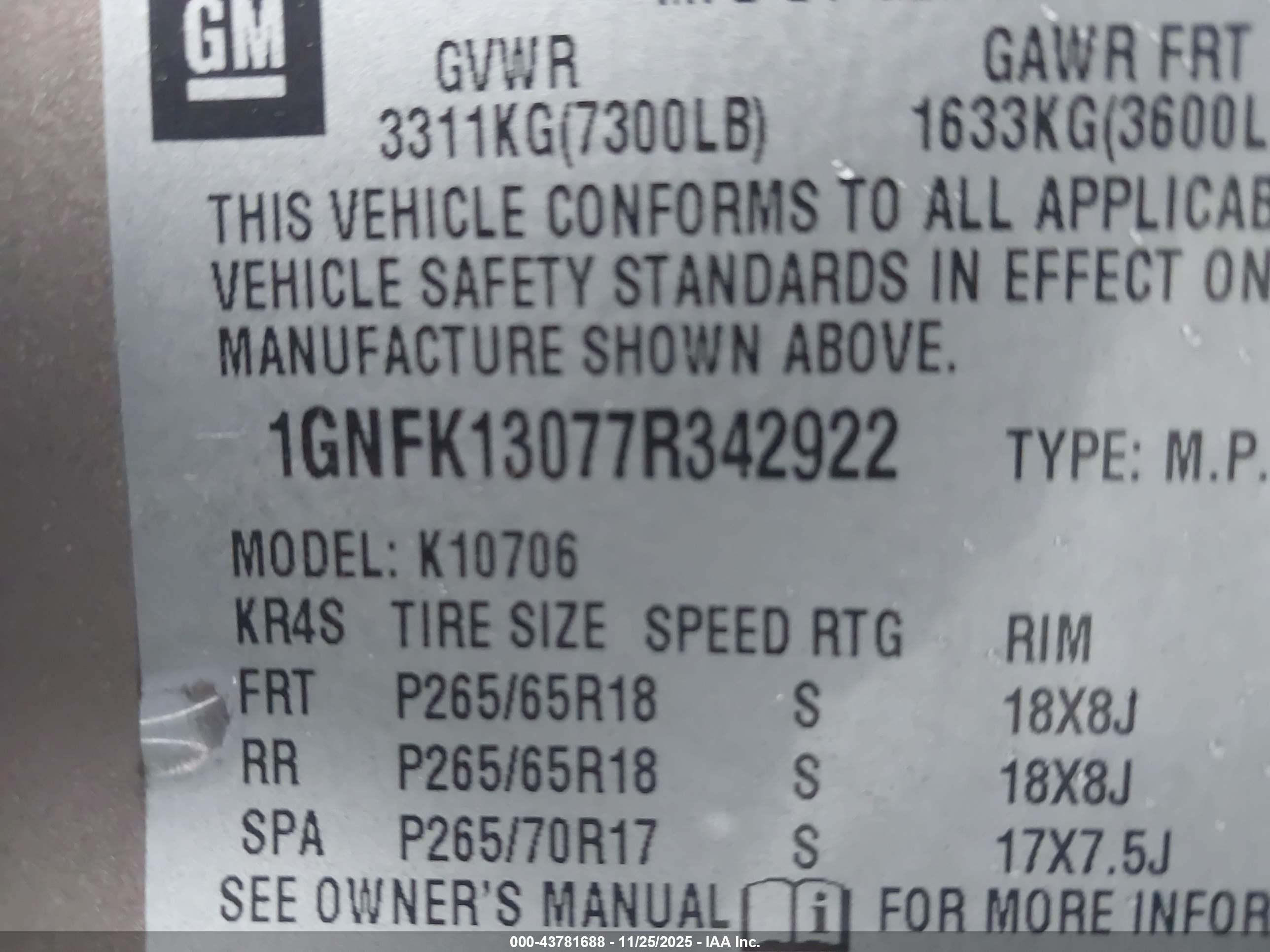CHEVROLET TAHOE image 9