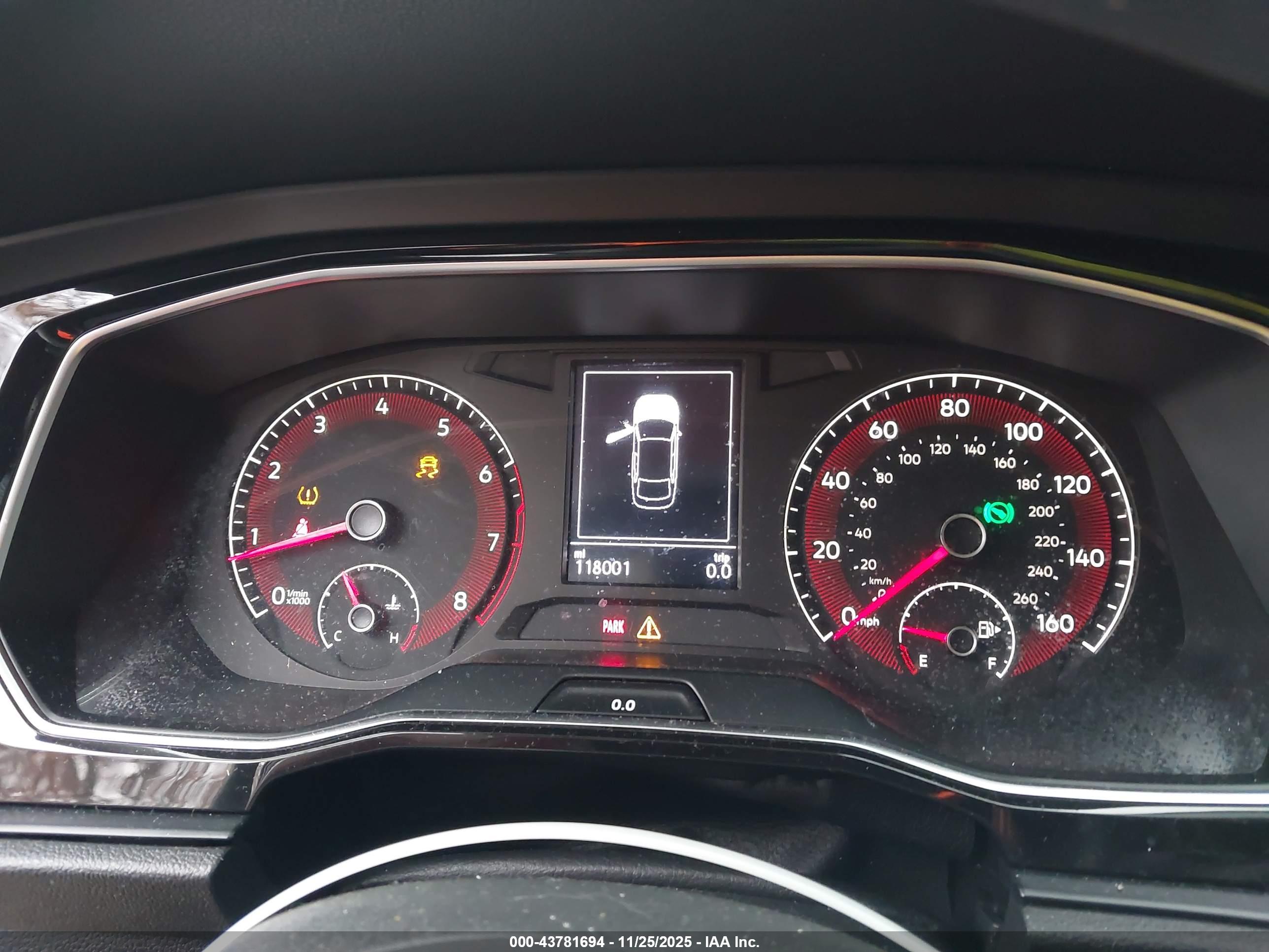 VOLKSWAGEN JETTA image 7
