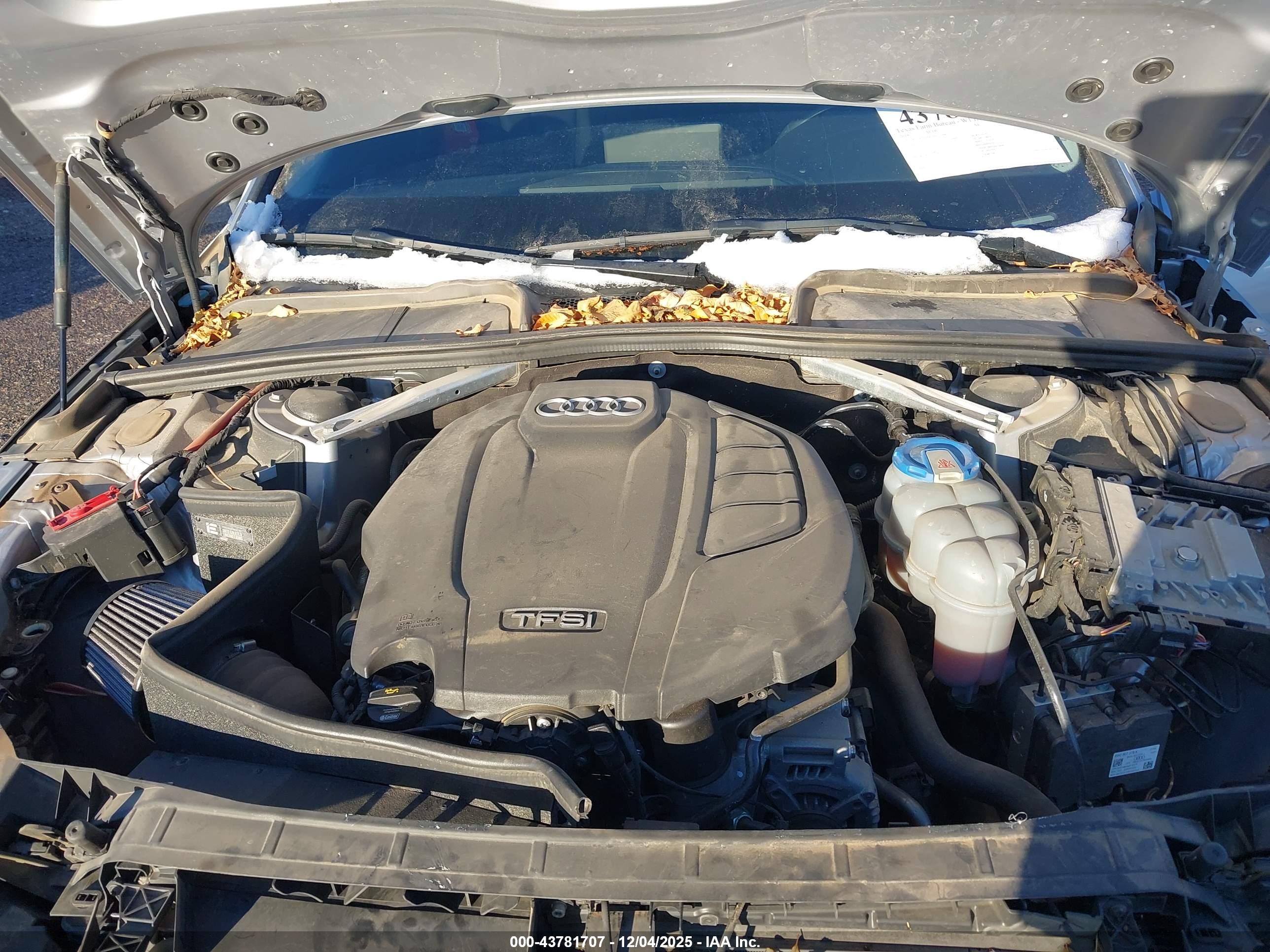 AUDI A4 image 10