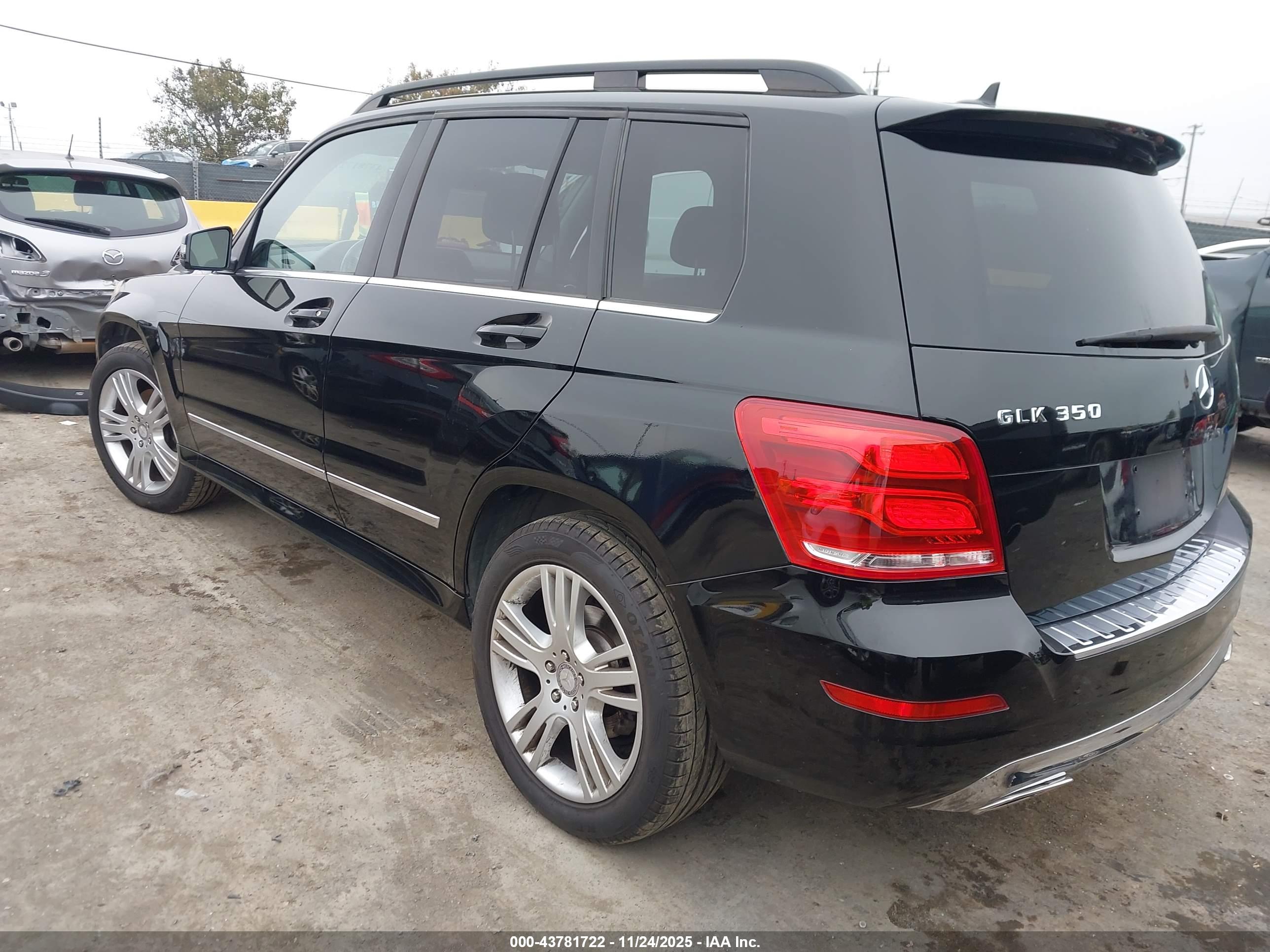 MERCEDES-BENZ GLK image 3