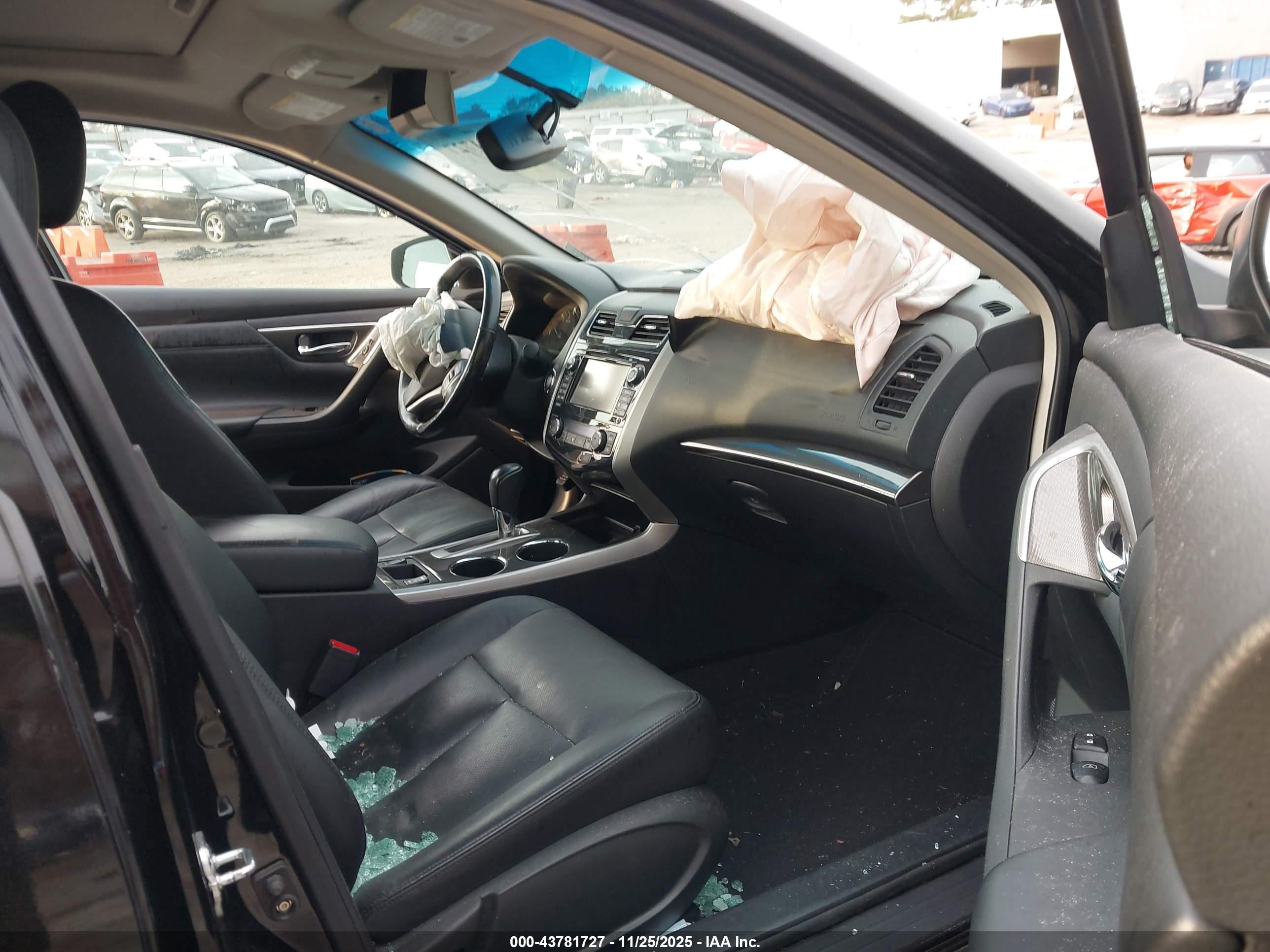 NISSAN ALTIMA image 5