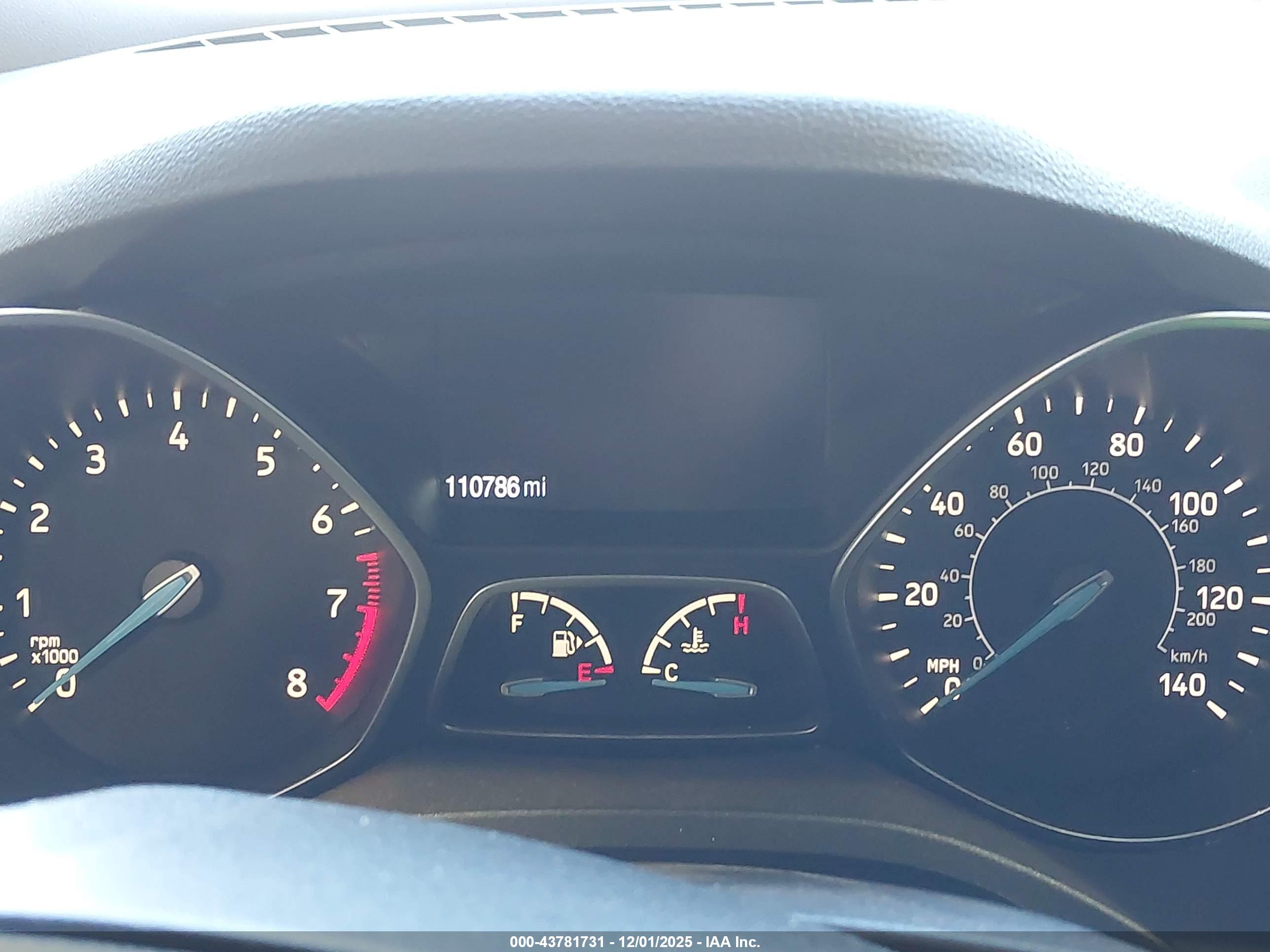 FORD ESCAPE image 7