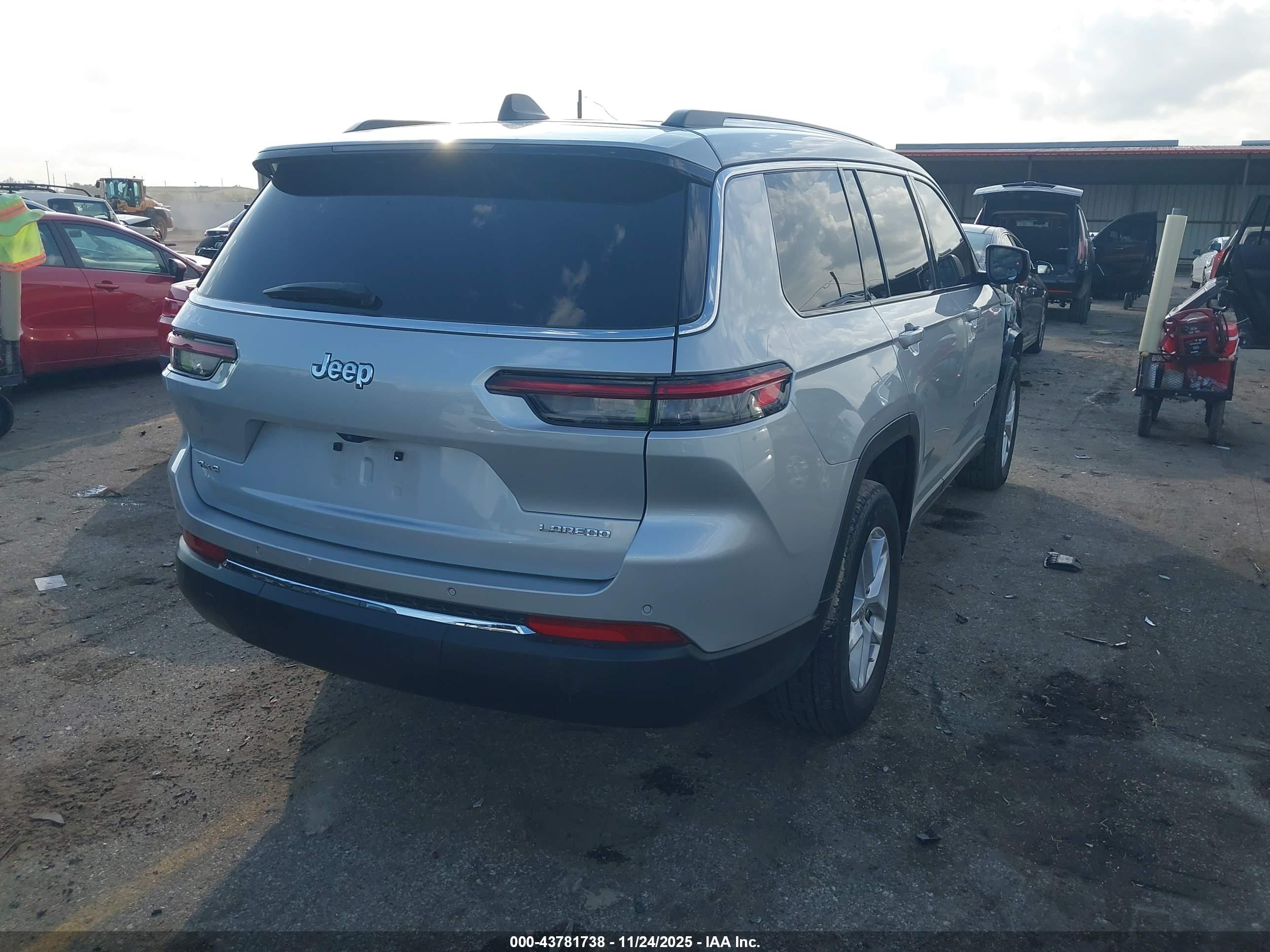 JEEP GRAND image 4