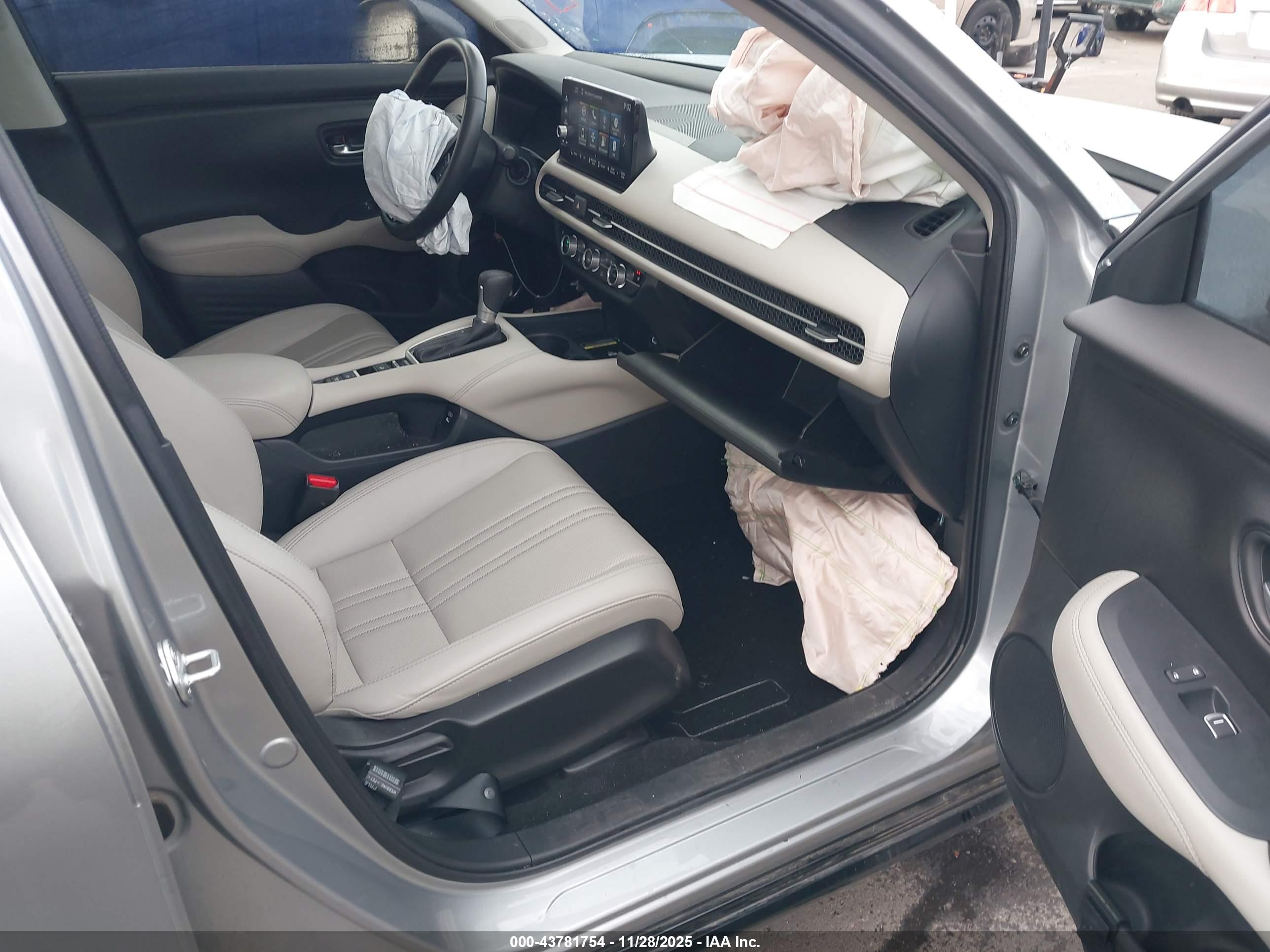 HONDA HR-V image 5