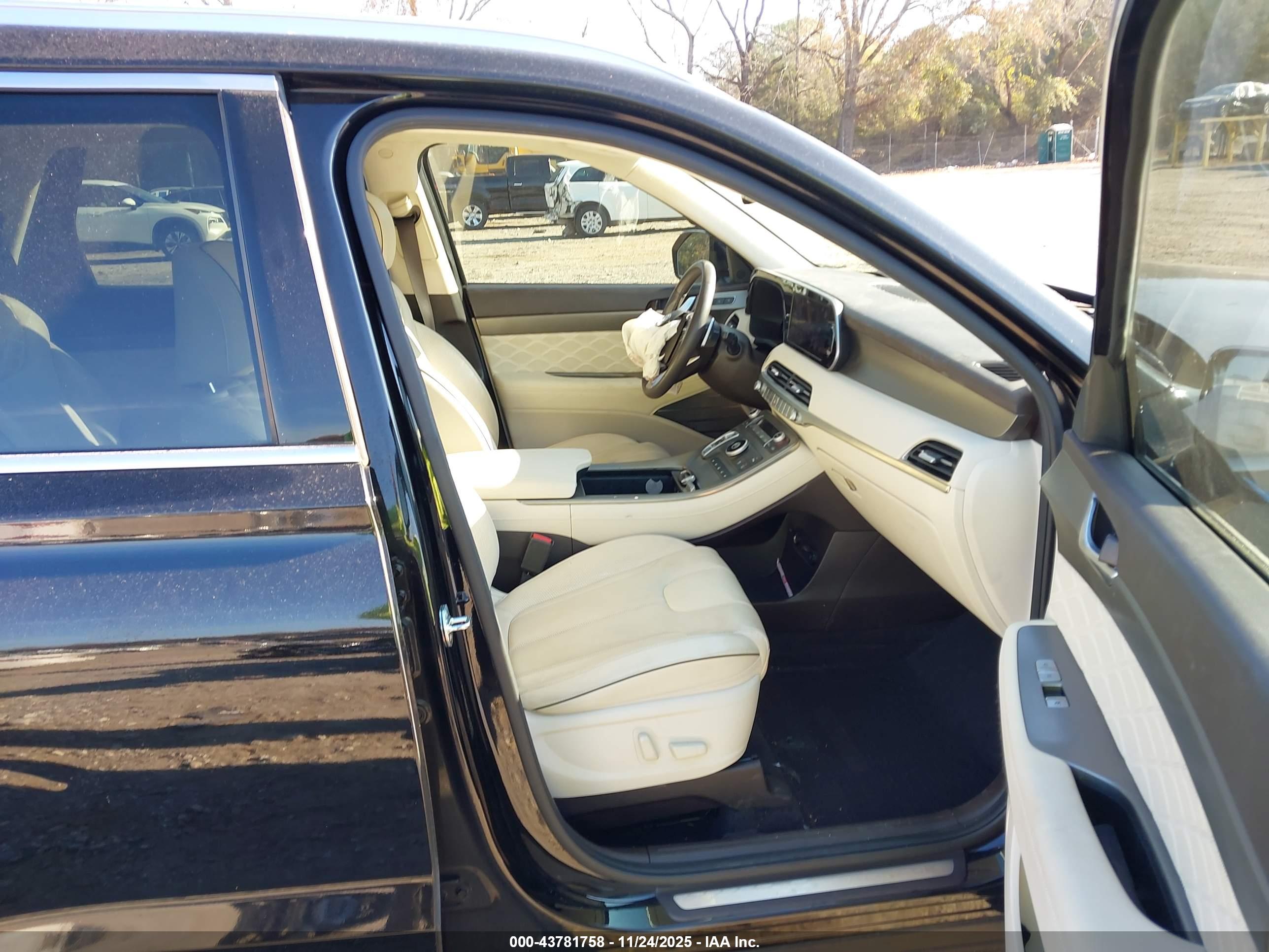 HYUNDAI PALISADE image 5