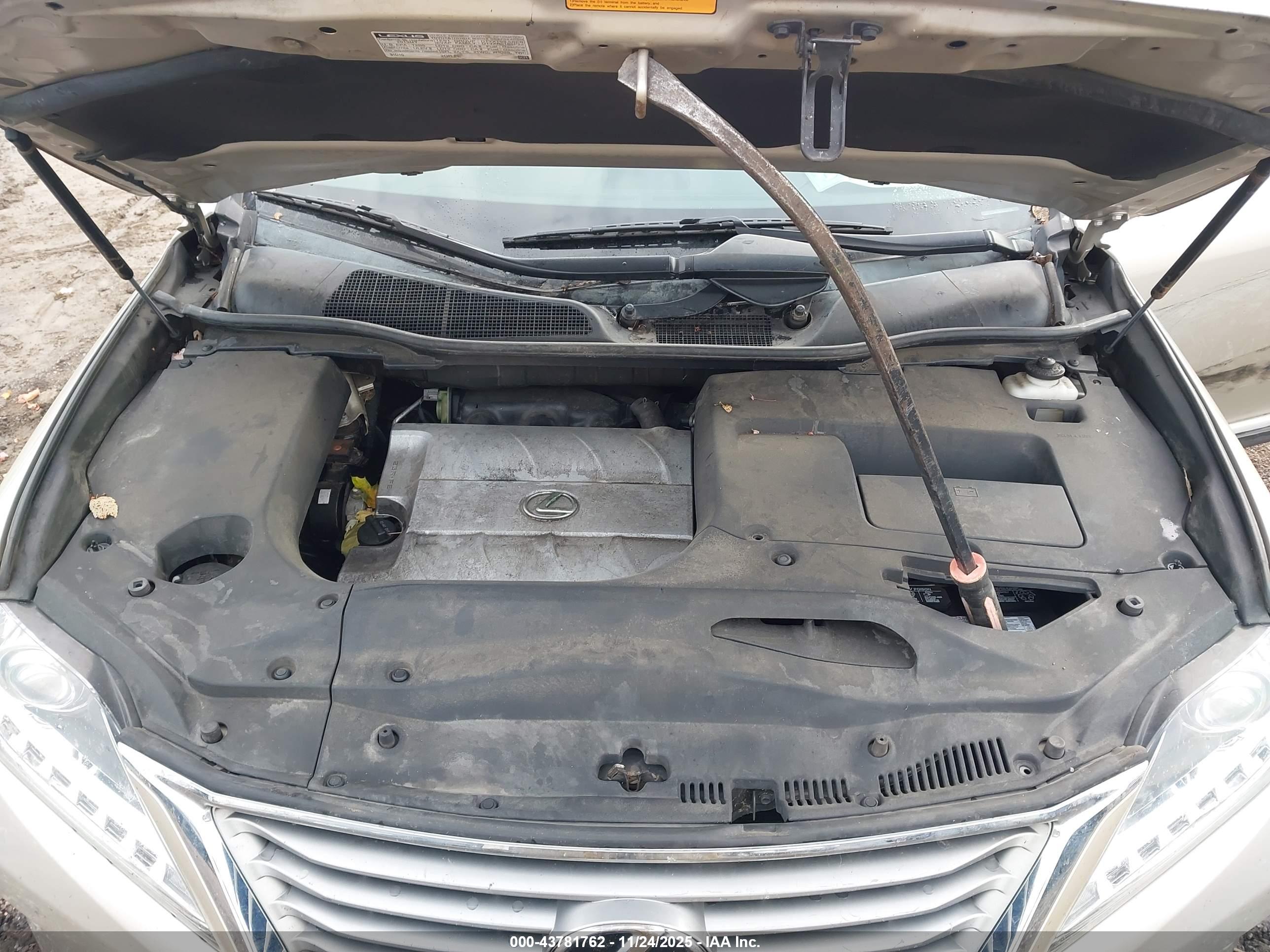 LEXUS RX image 10