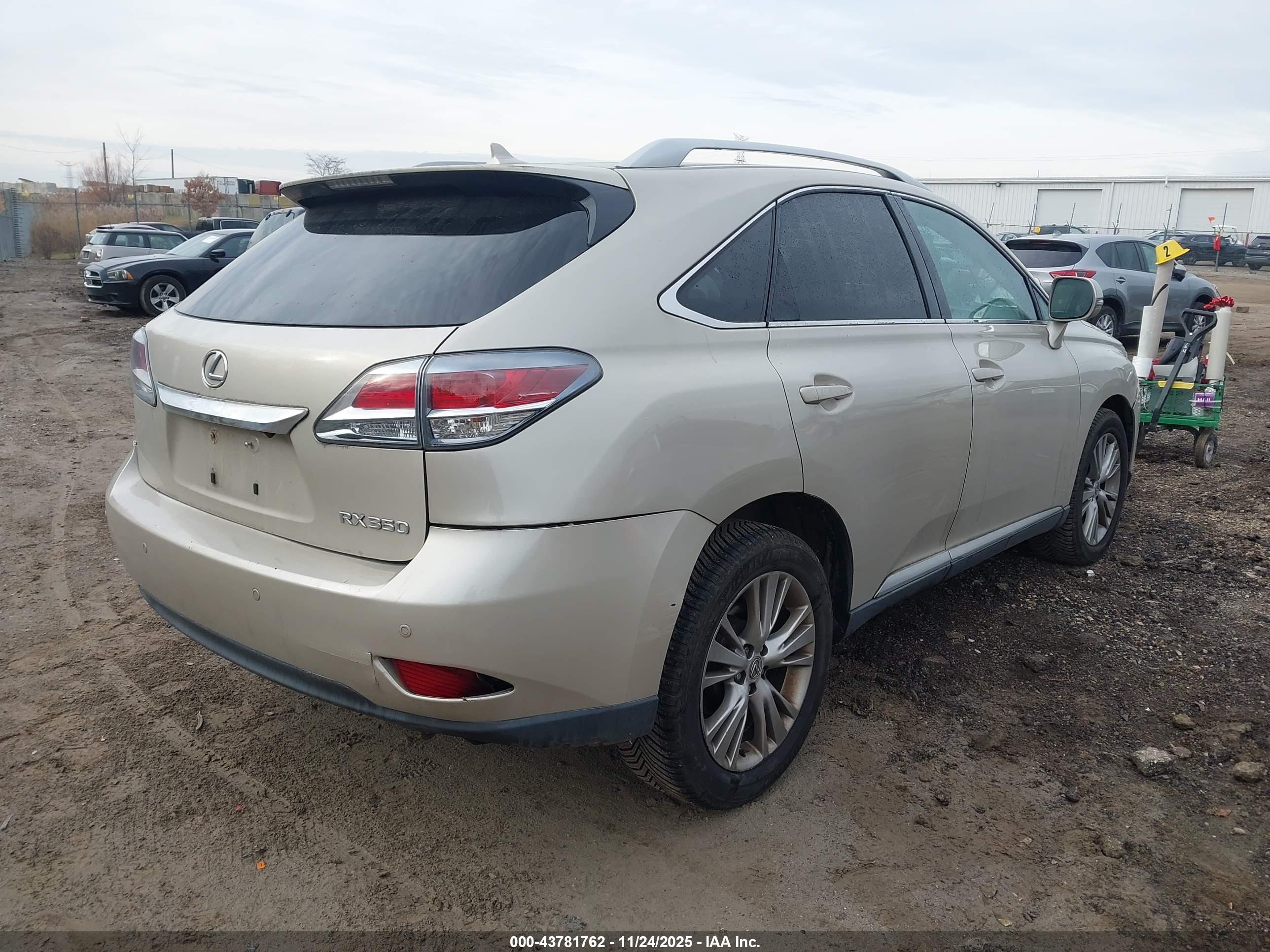 LEXUS RX image 4