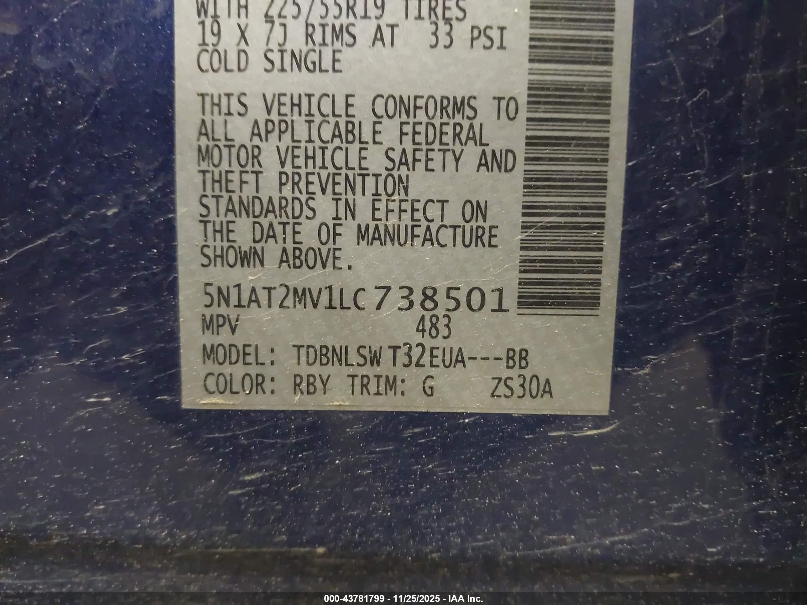 NISSAN ROGUE image 9