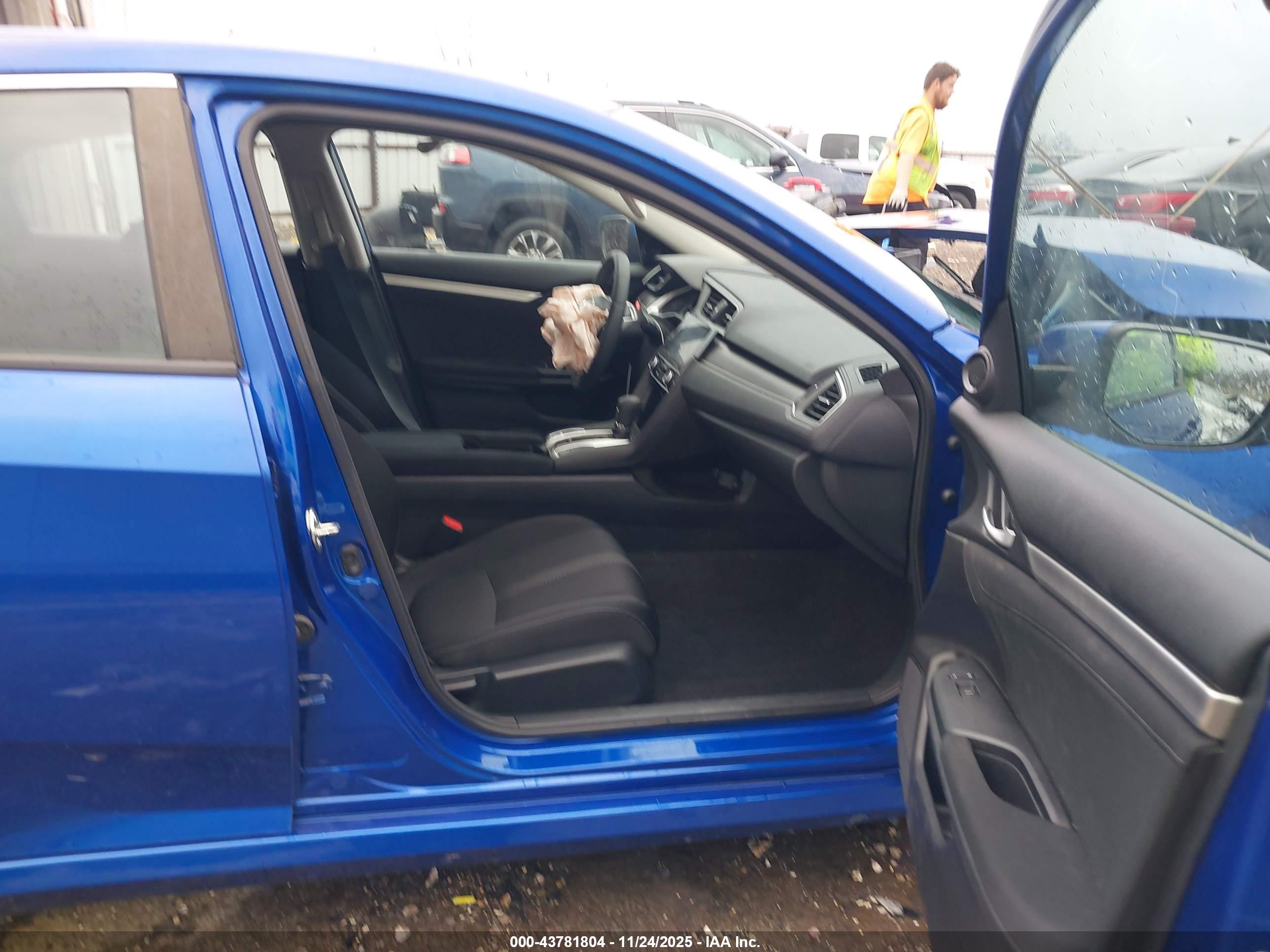 HONDA CIVIC image 5