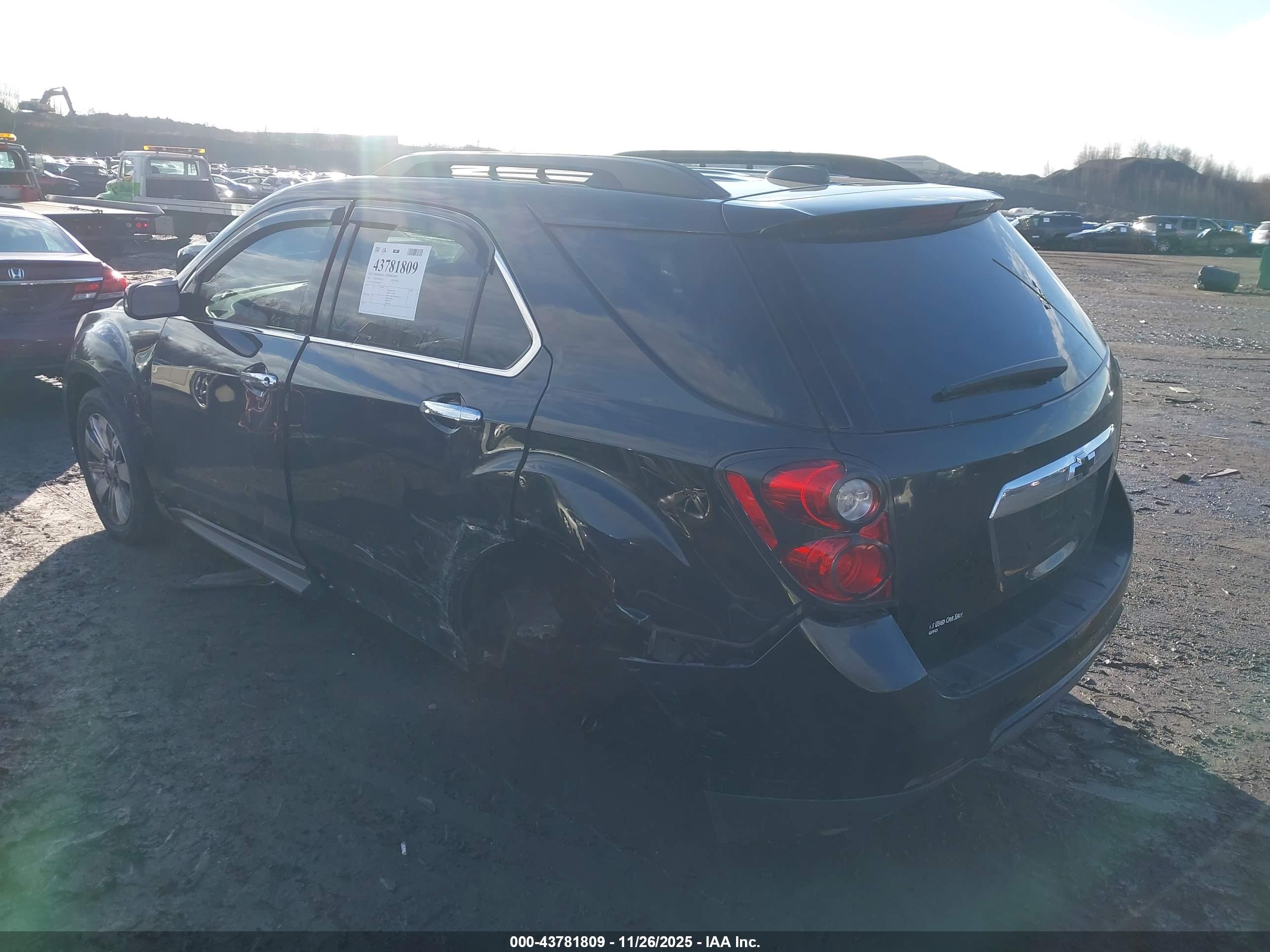 CHEVROLET EQUINOX image 3