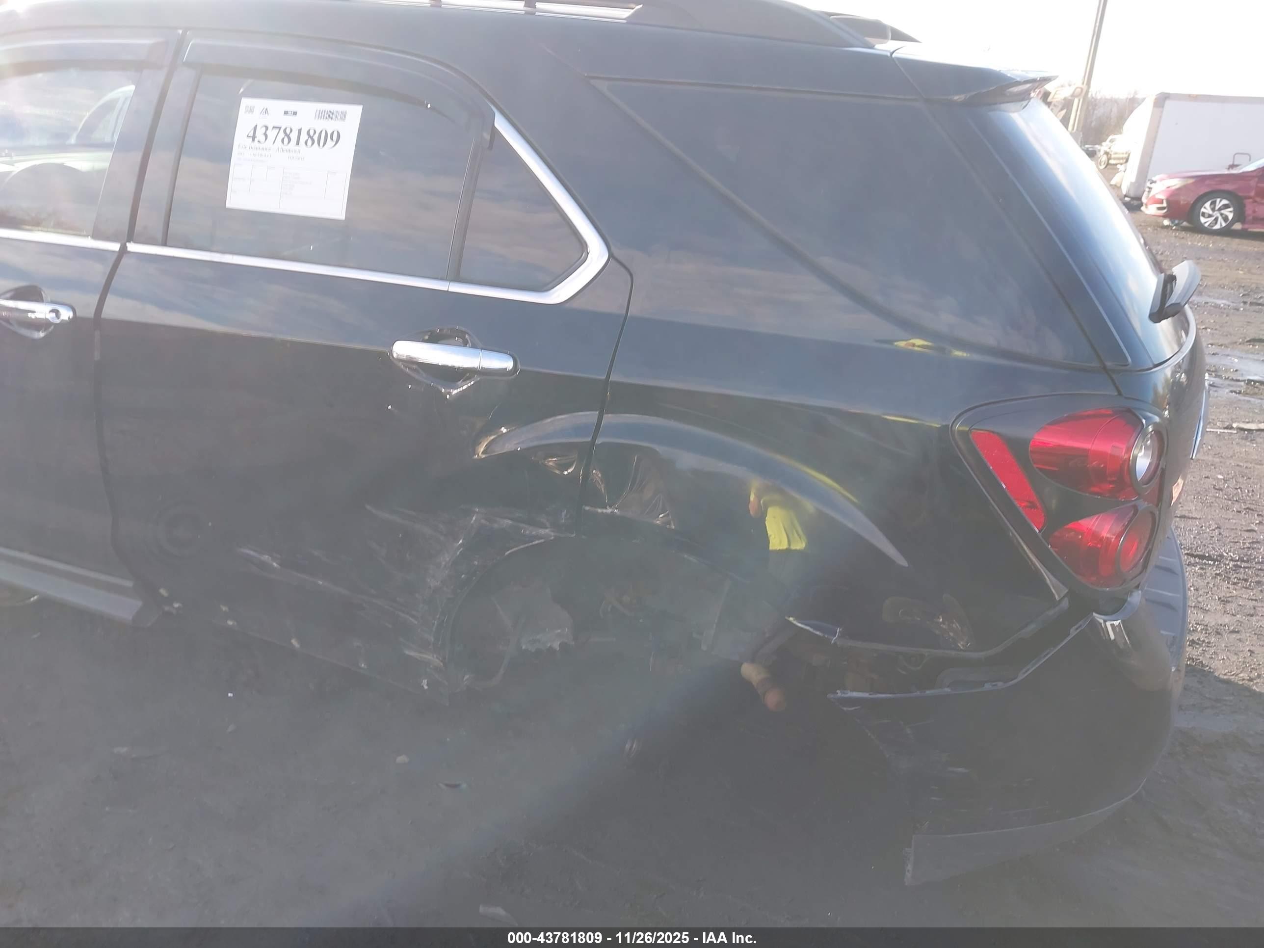 CHEVROLET EQUINOX image 6
