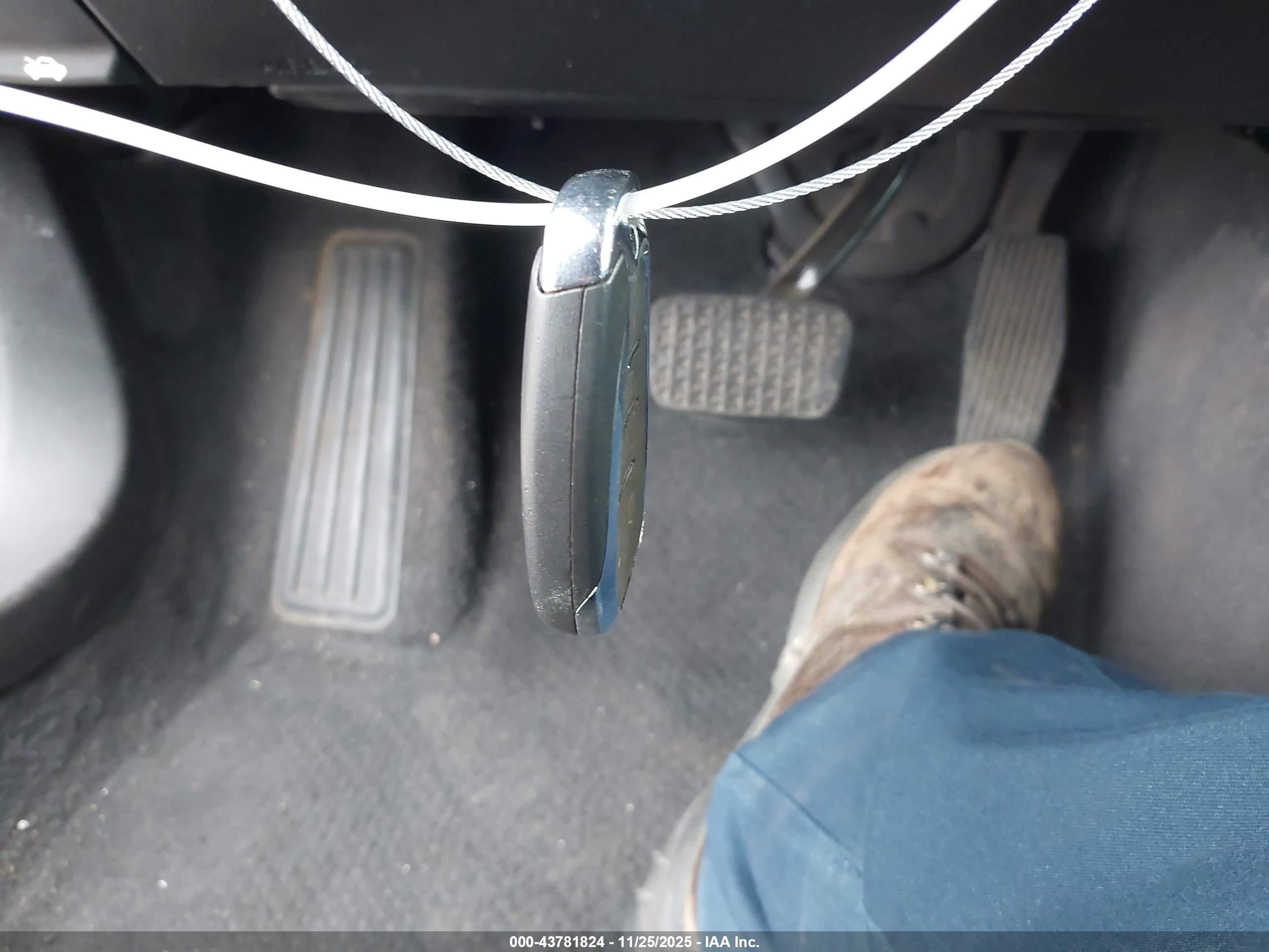 CHEVROLET MALIBU image 11