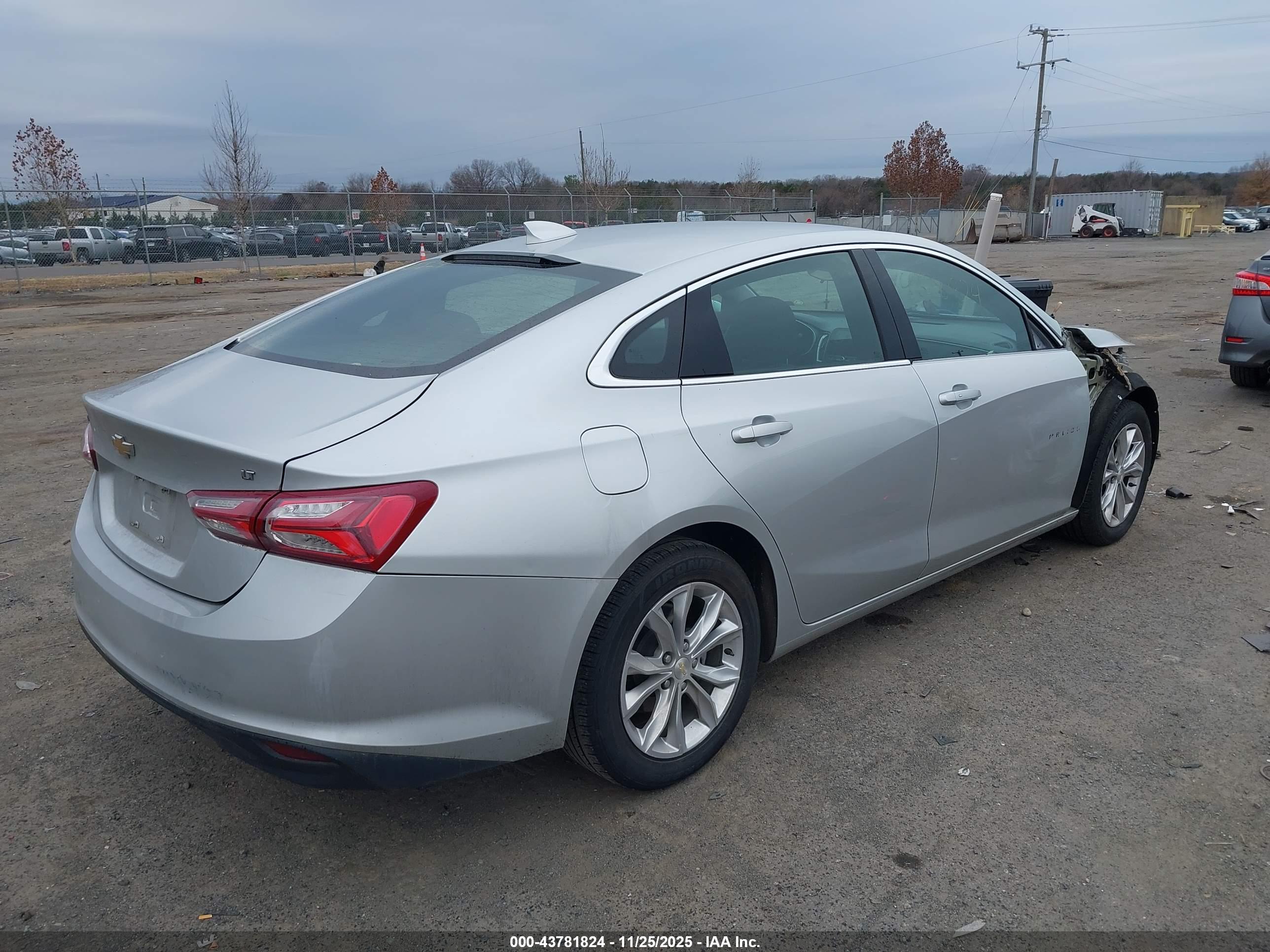 CHEVROLET MALIBU image 4