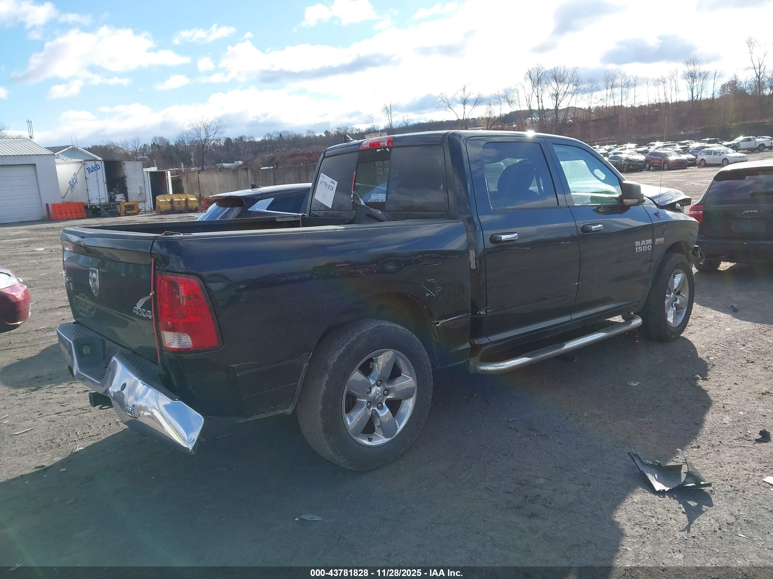 RAM 1500 image 4