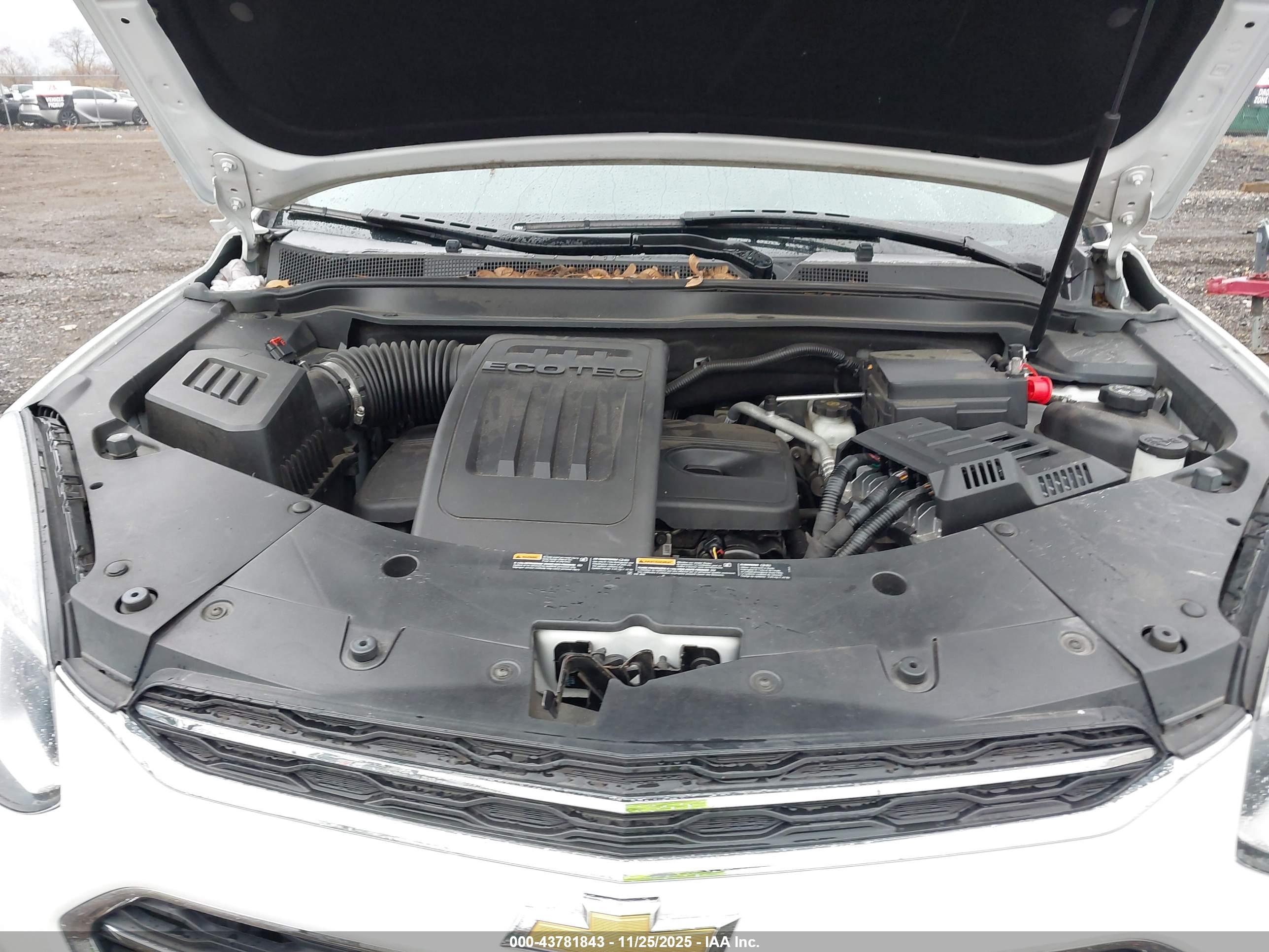 CHEVROLET EQUINOX image 10