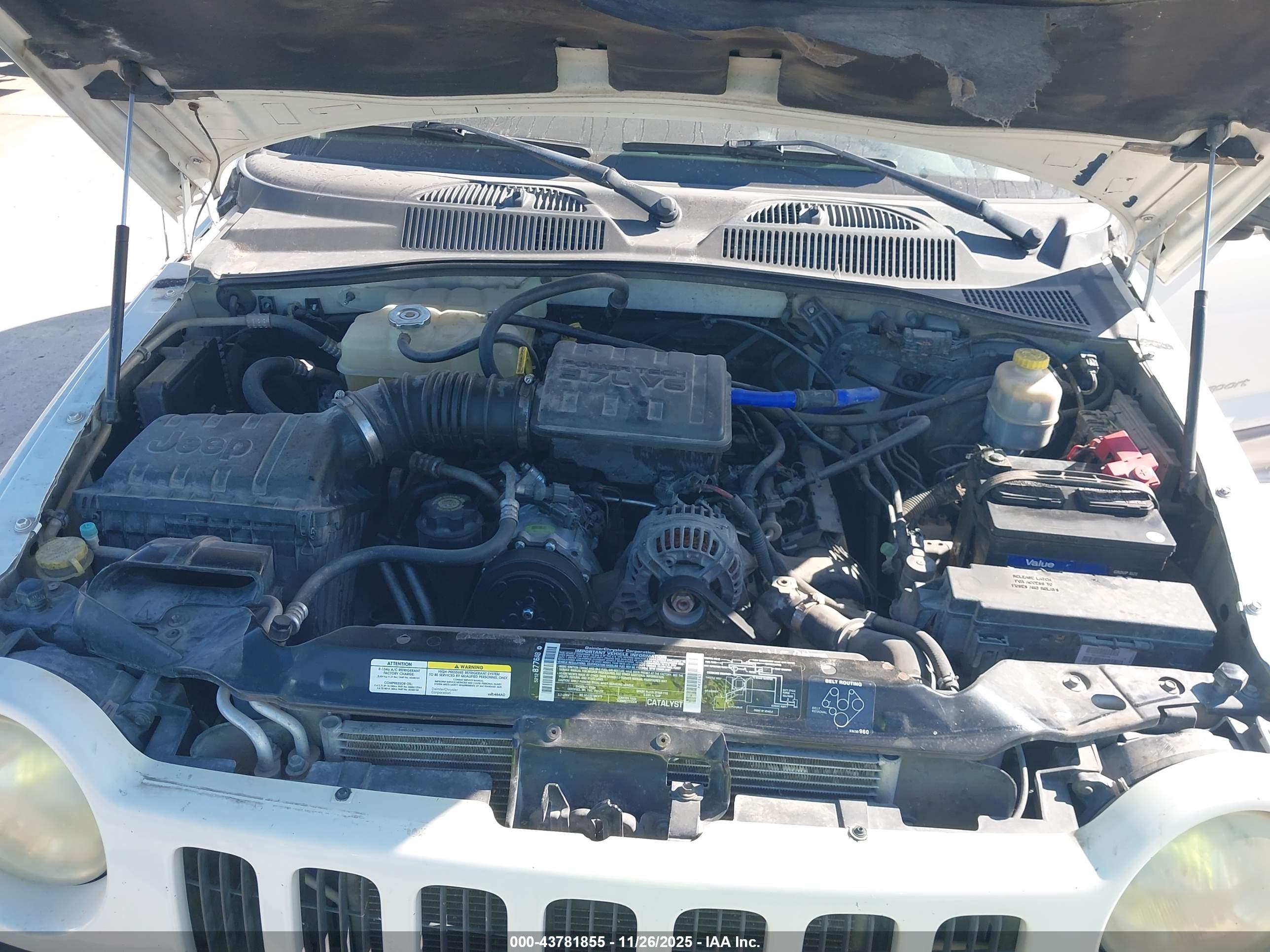 JEEP LIBERTY image 10
