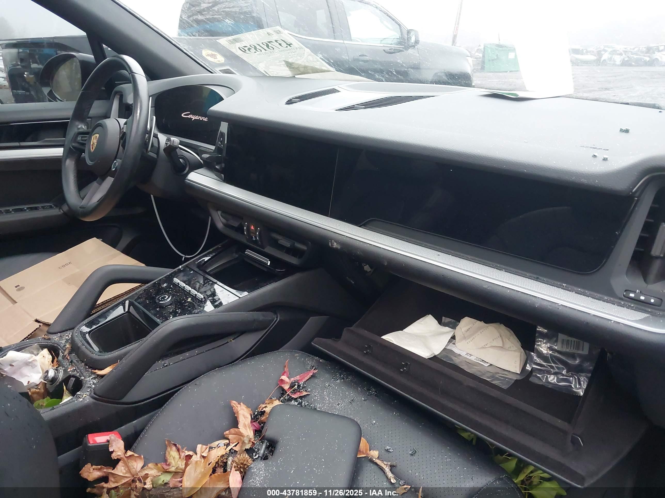 PORSCHE CAYENNE image 5