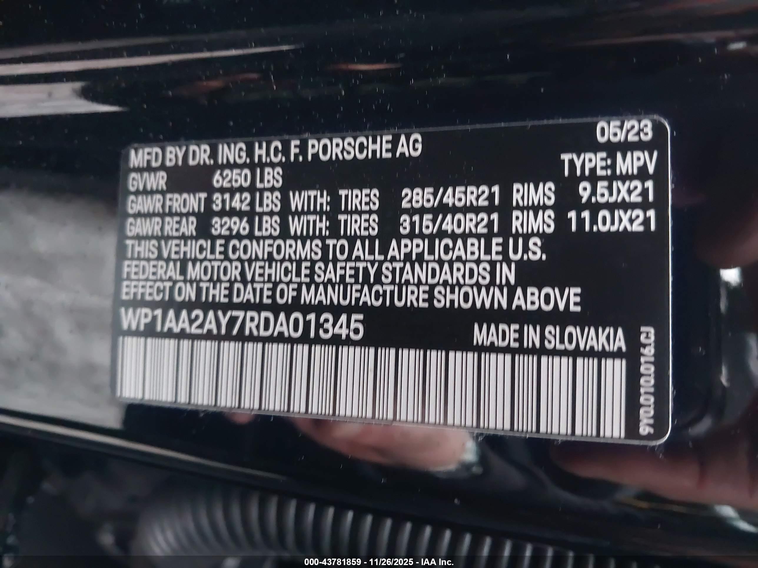 PORSCHE CAYENNE image 9