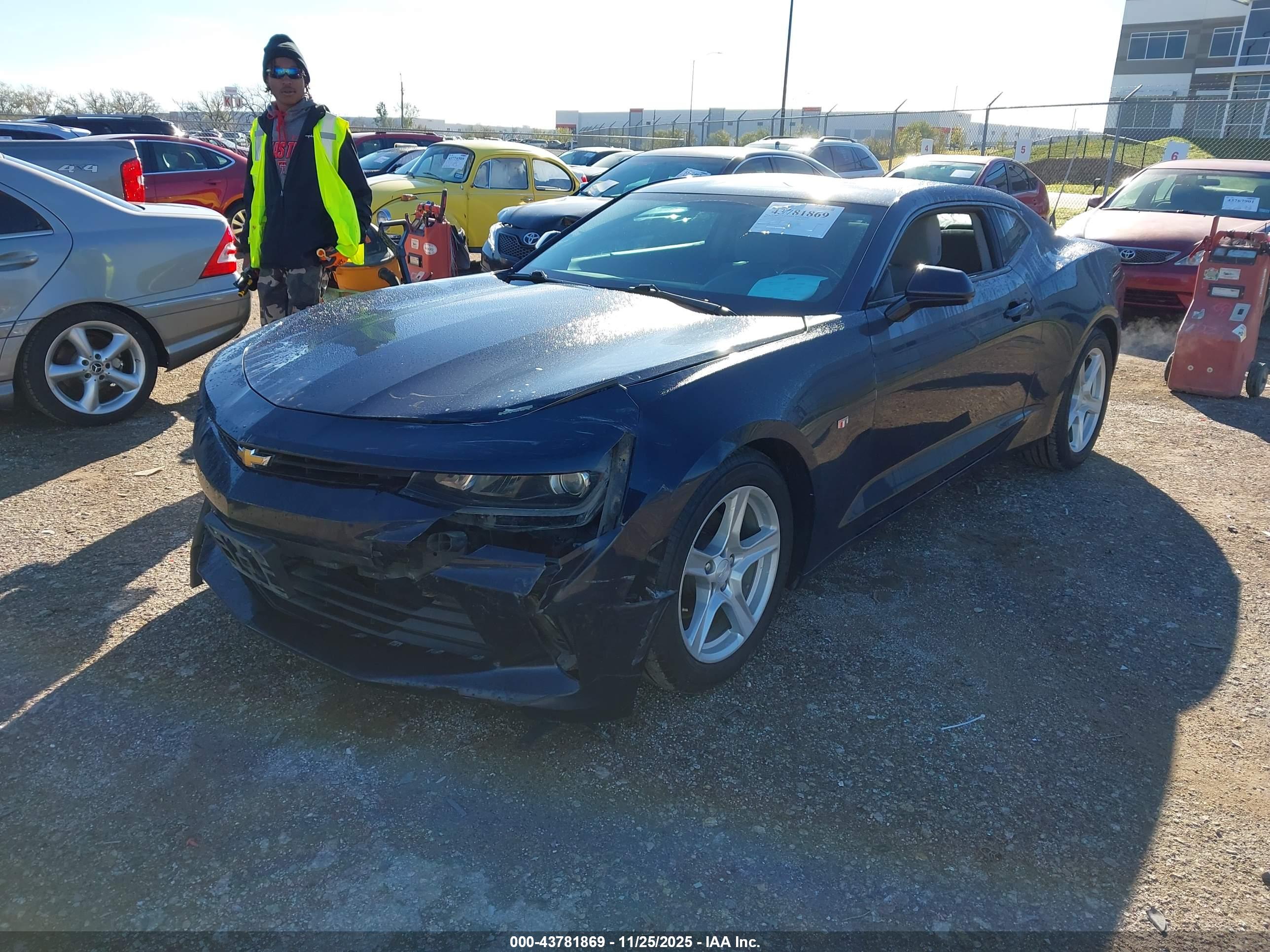 CHEVROLET CAMARO image 2
