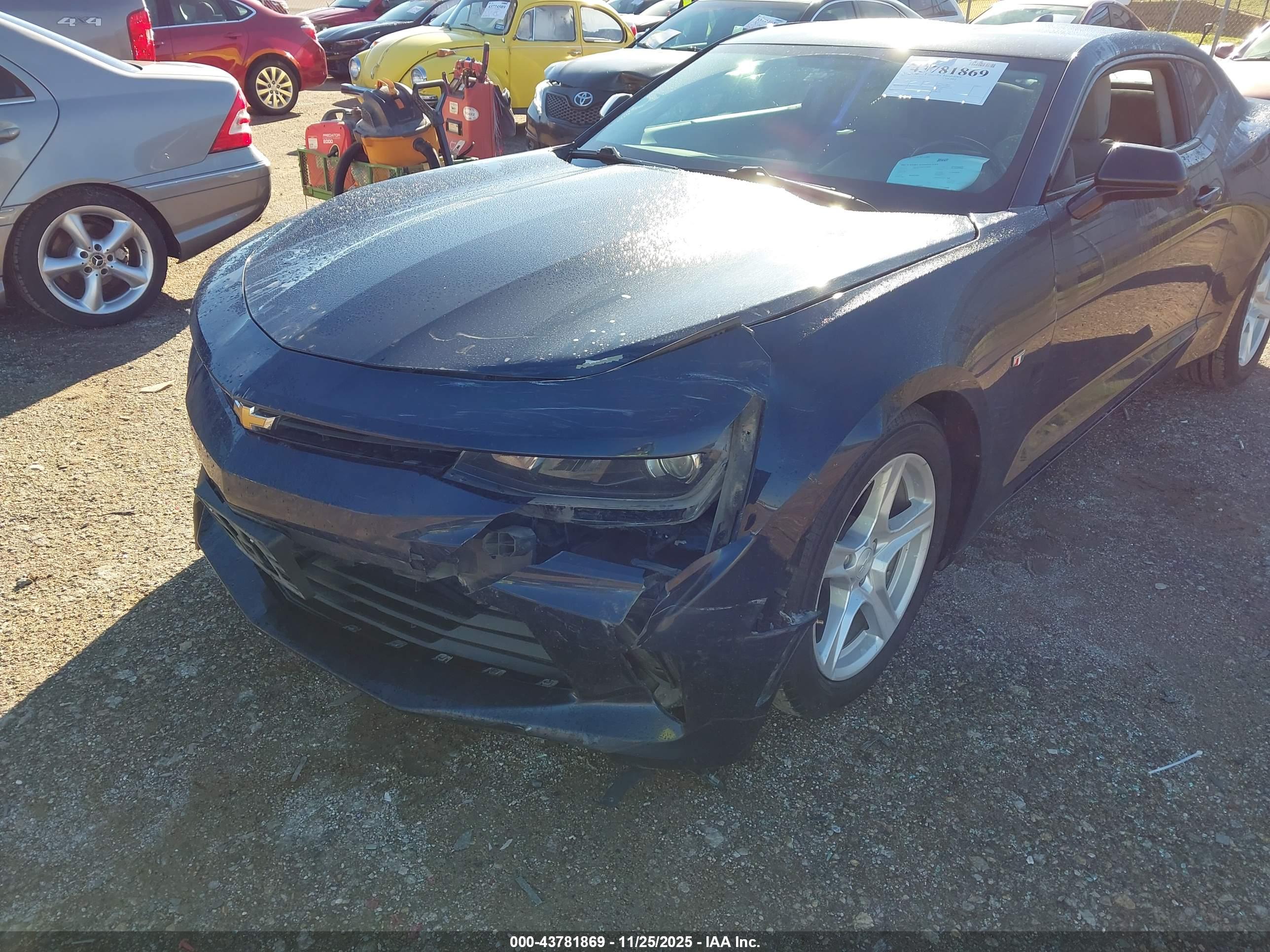 CHEVROLET CAMARO image 6