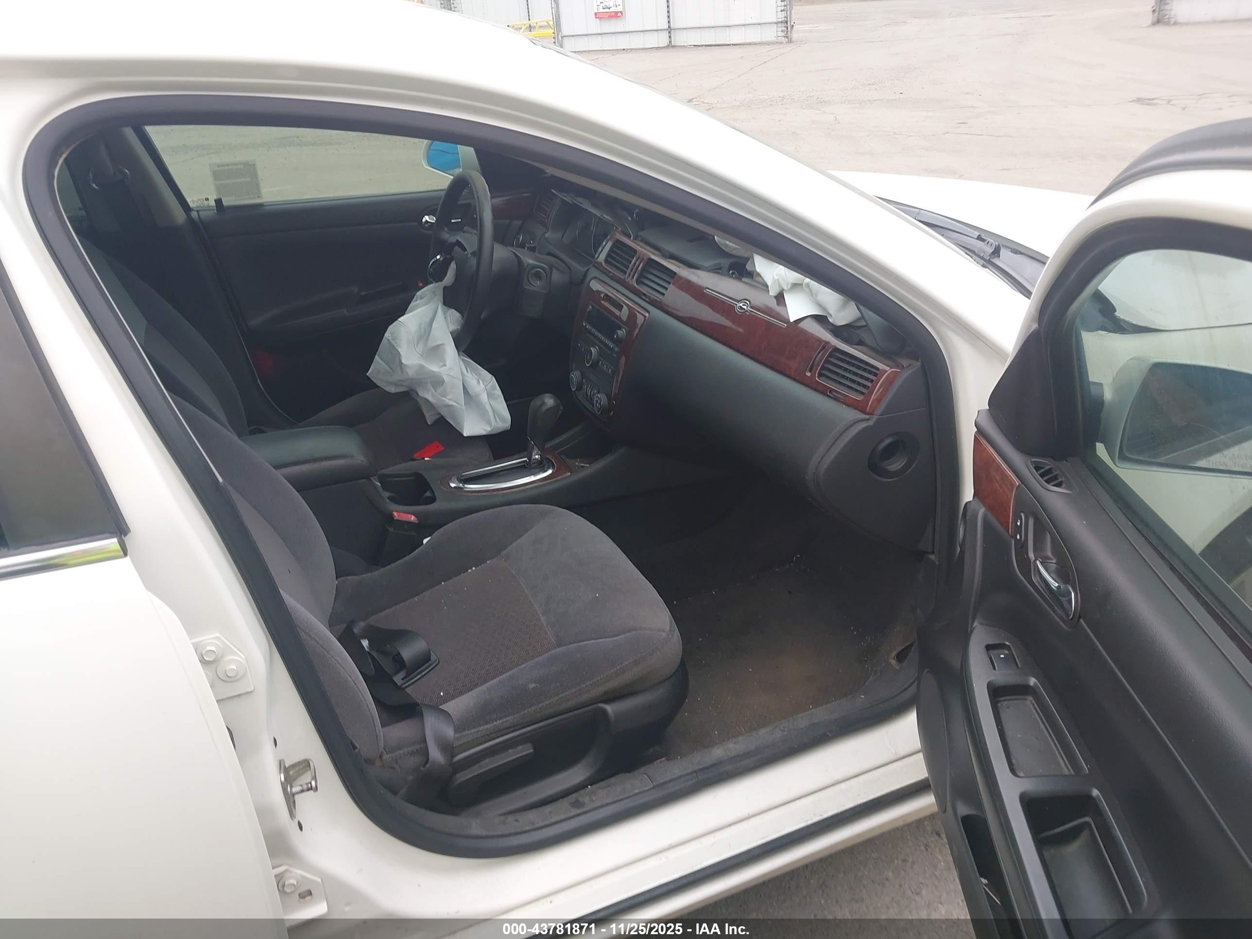 CHEVROLET IMPALA image 5