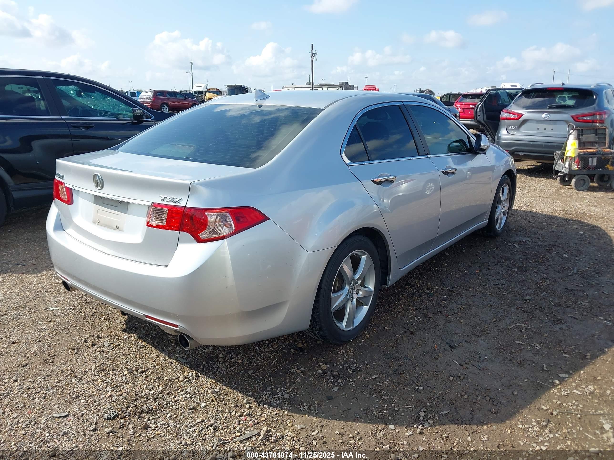 ACURA TSX image 4