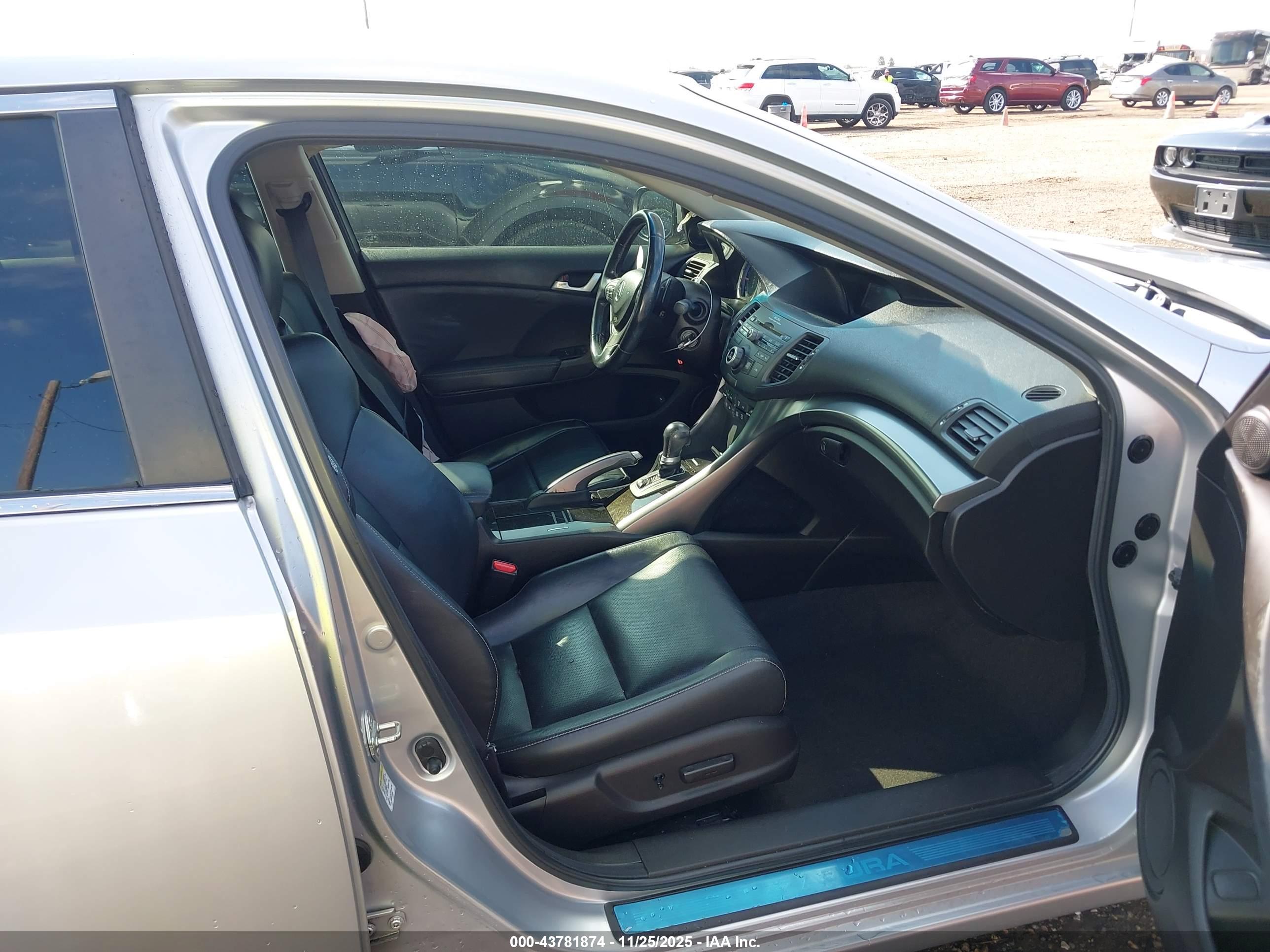 ACURA TSX image 5