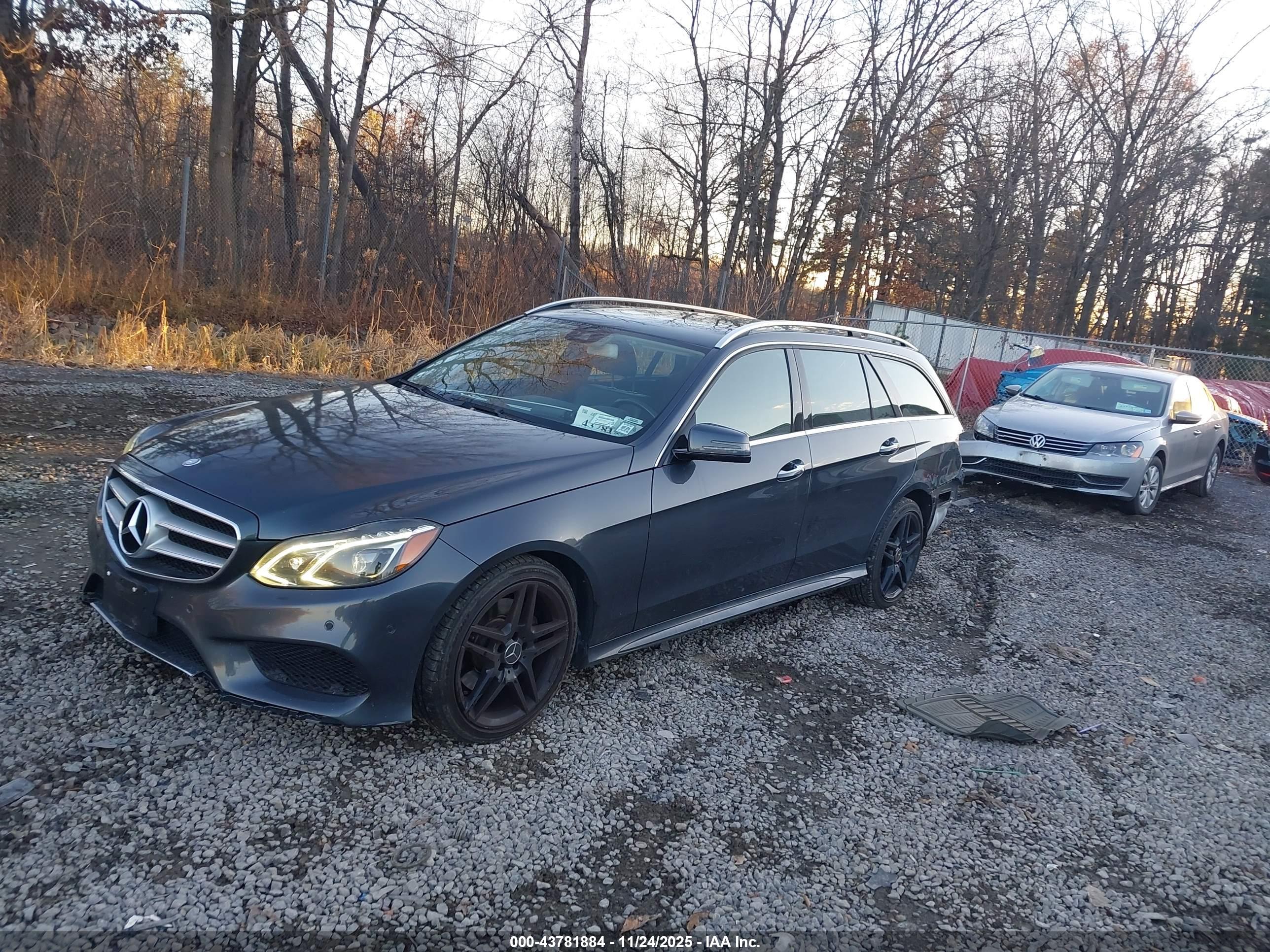 MERCEDES-BENZ E image 2