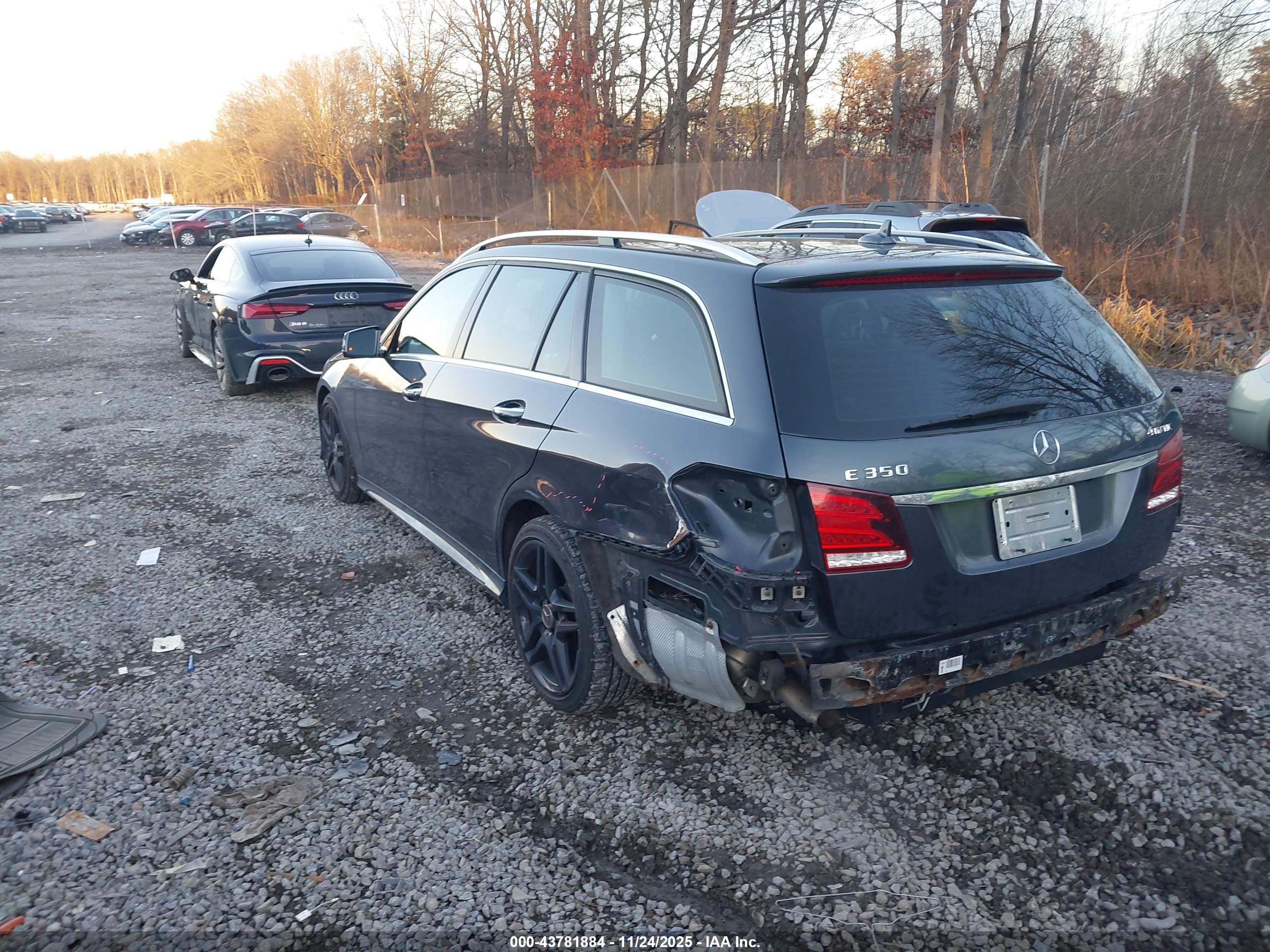 MERCEDES-BENZ E image 3
