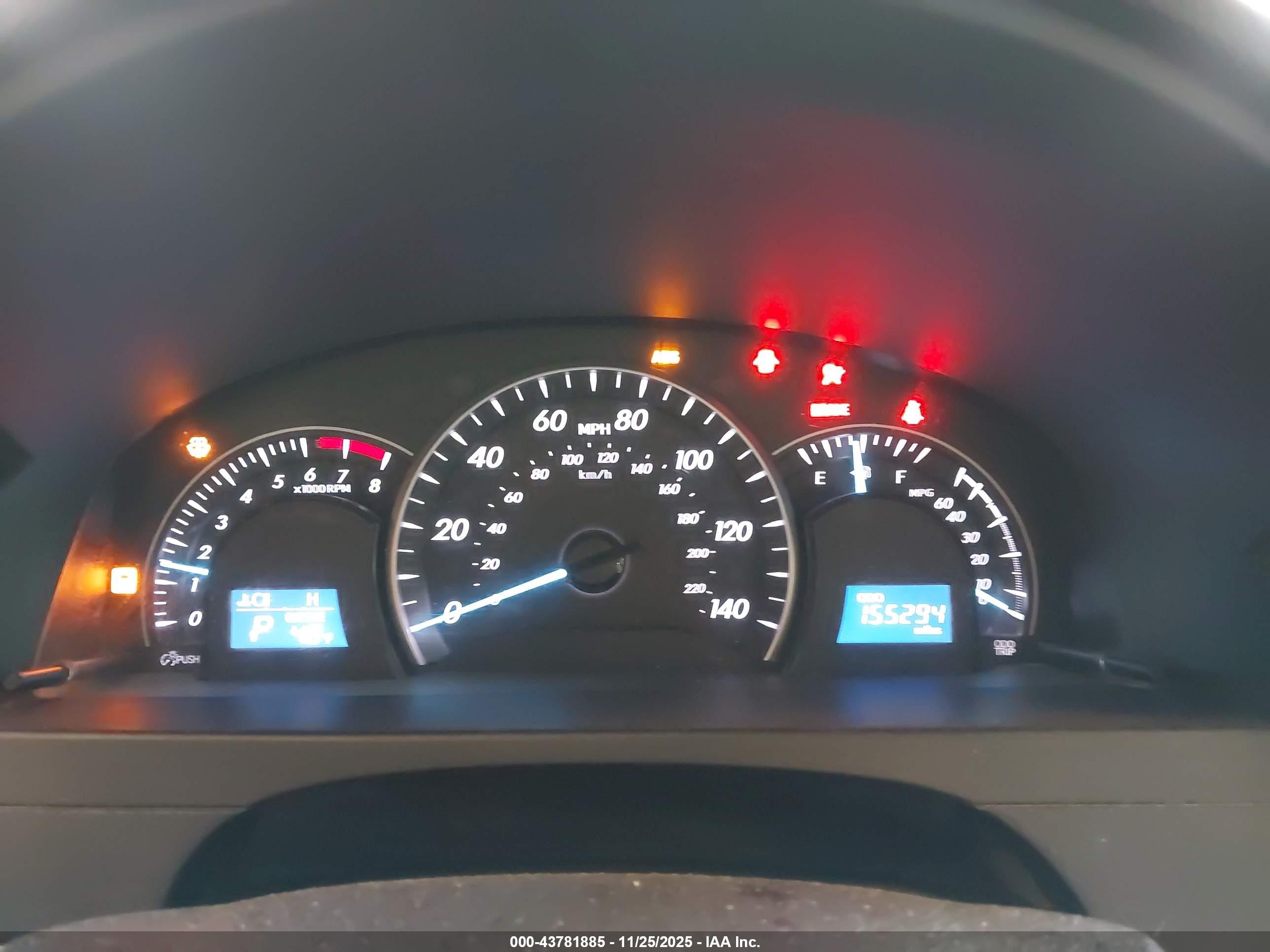 TOYOTA CAMRY image 7
