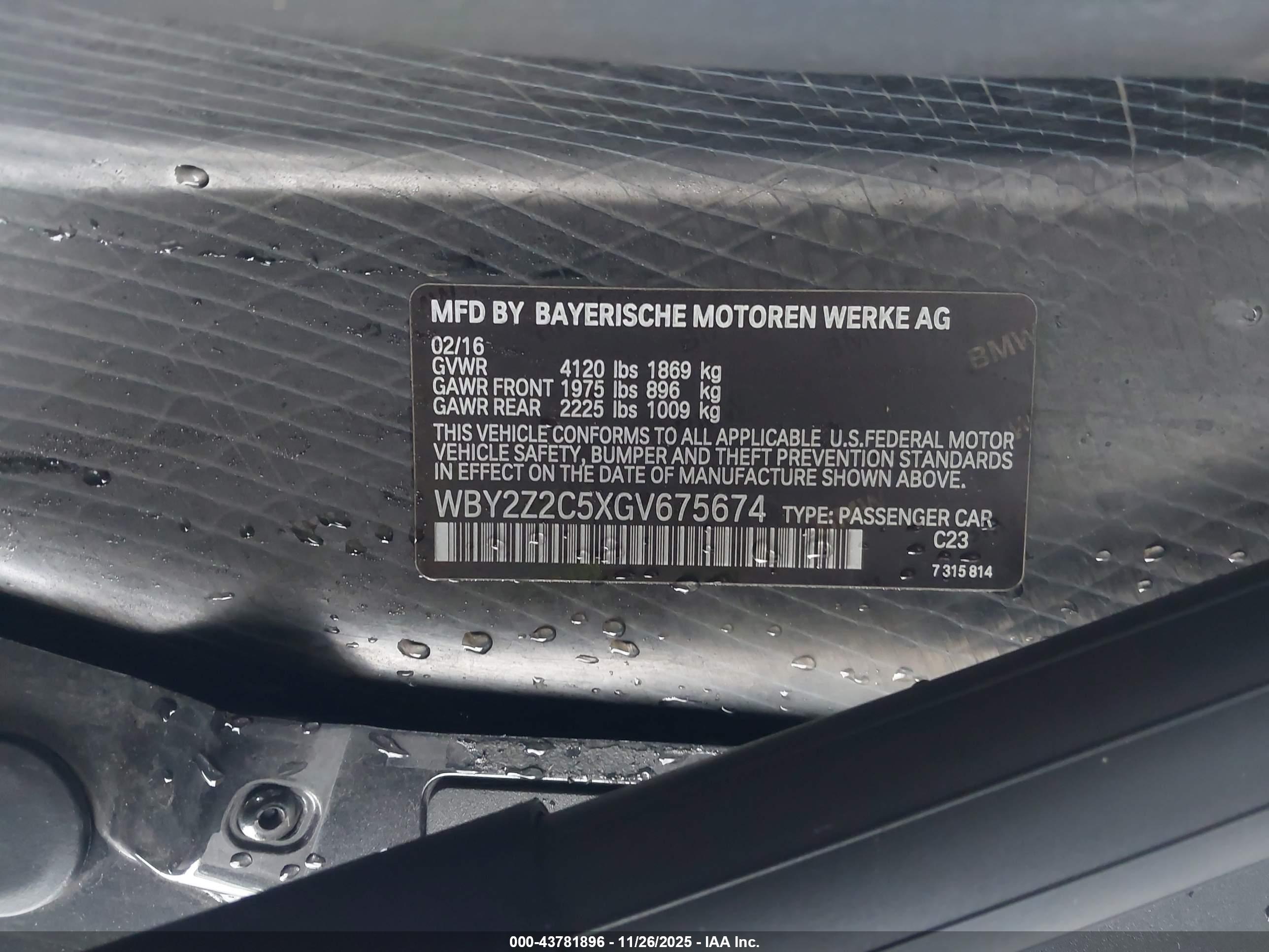BMW I8 image 9