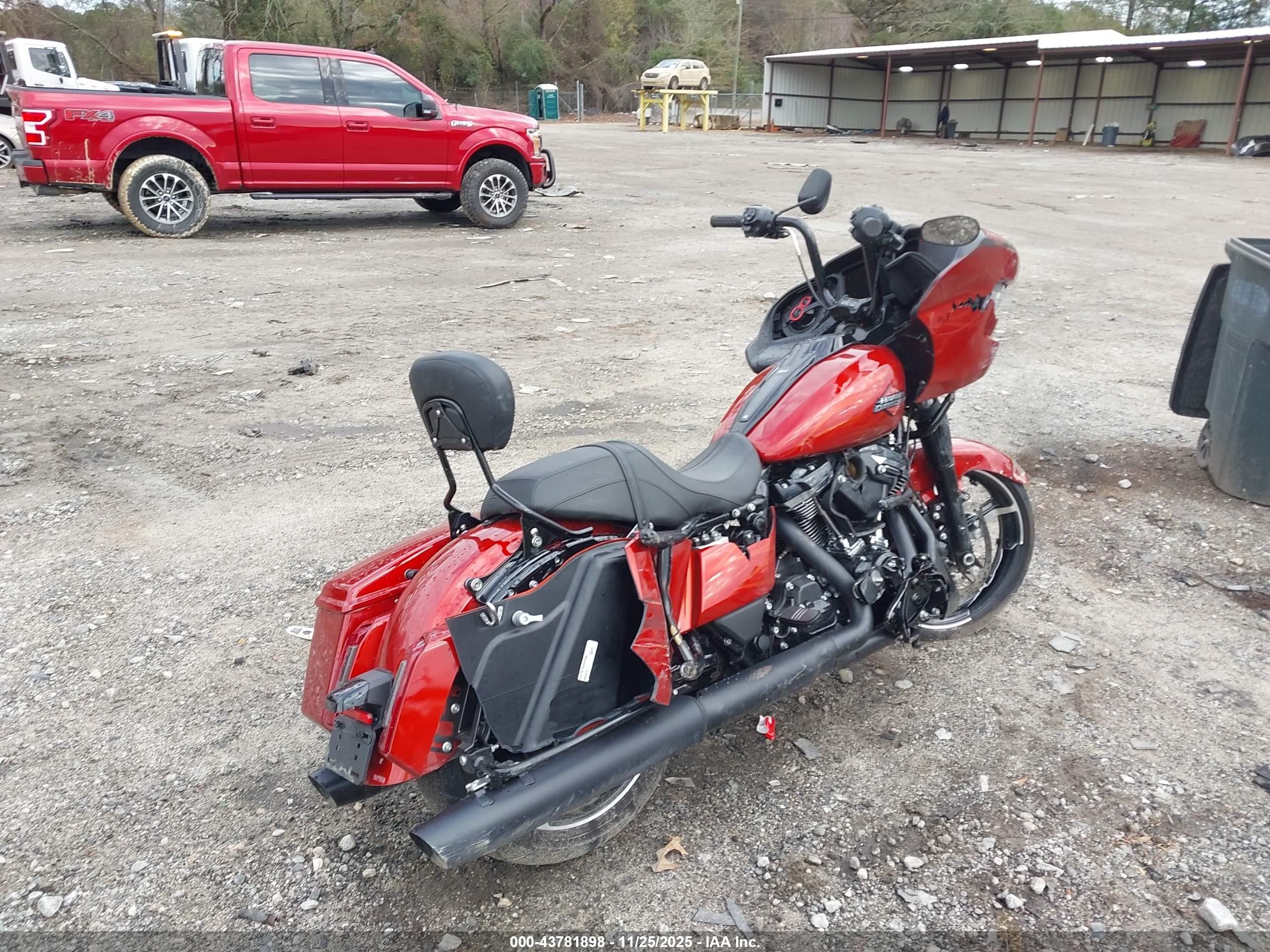 HARLEY-DAVIDSON FLTRX image 4