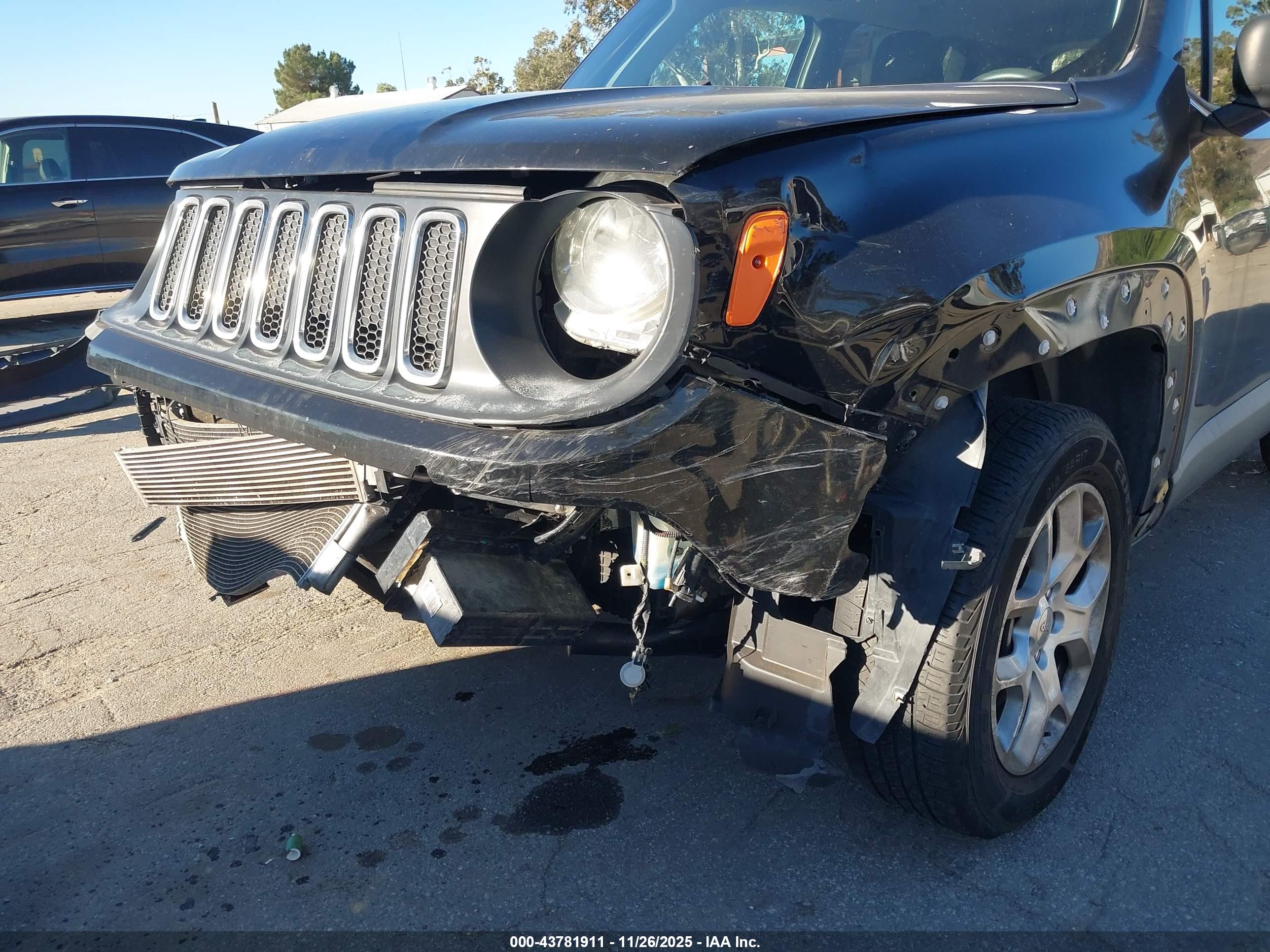 JEEP RENEGADE image 6